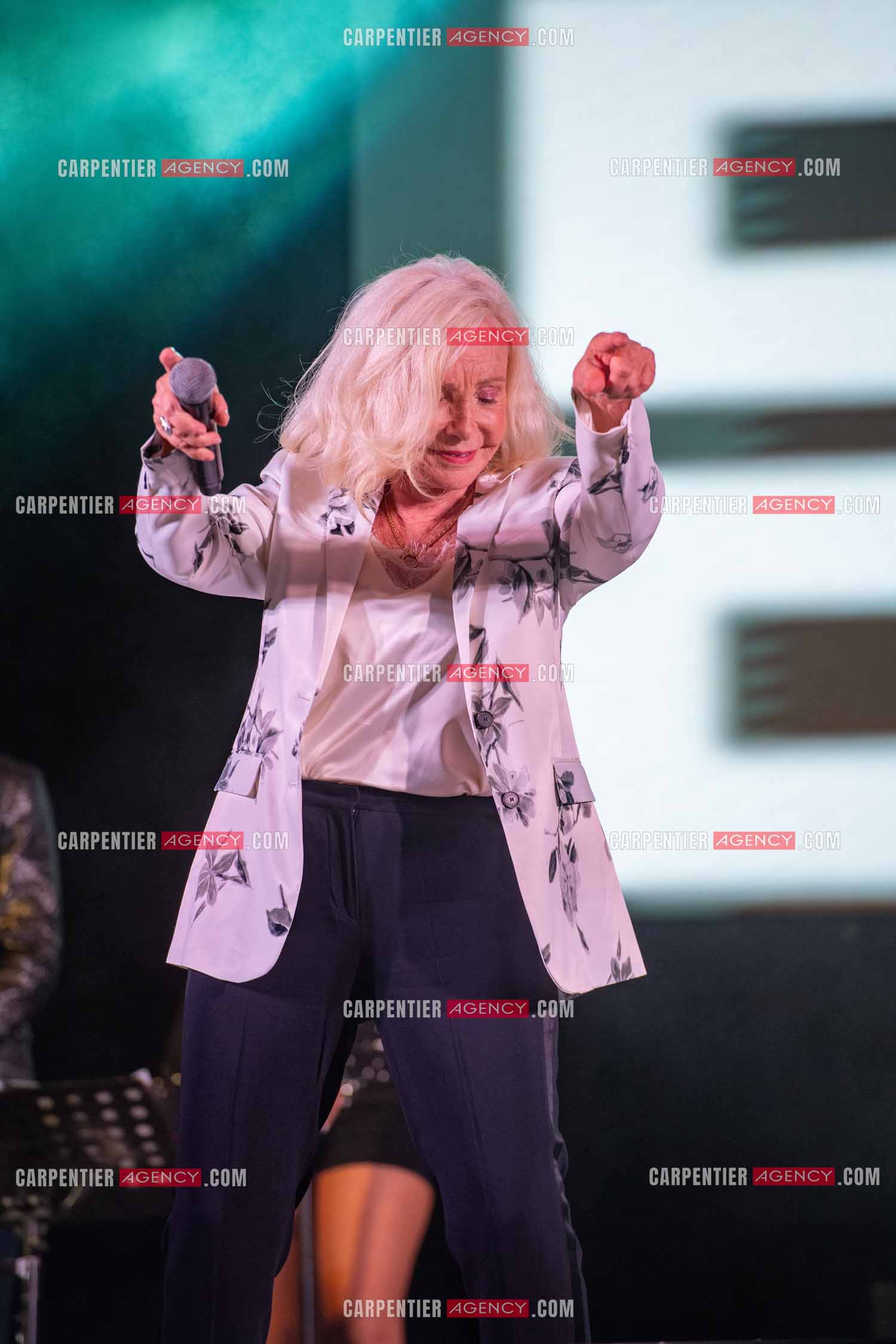 La chanteuse Michèle Torr en concert au plan d'Orgon le 19 août 2023. ( Exclusif )
