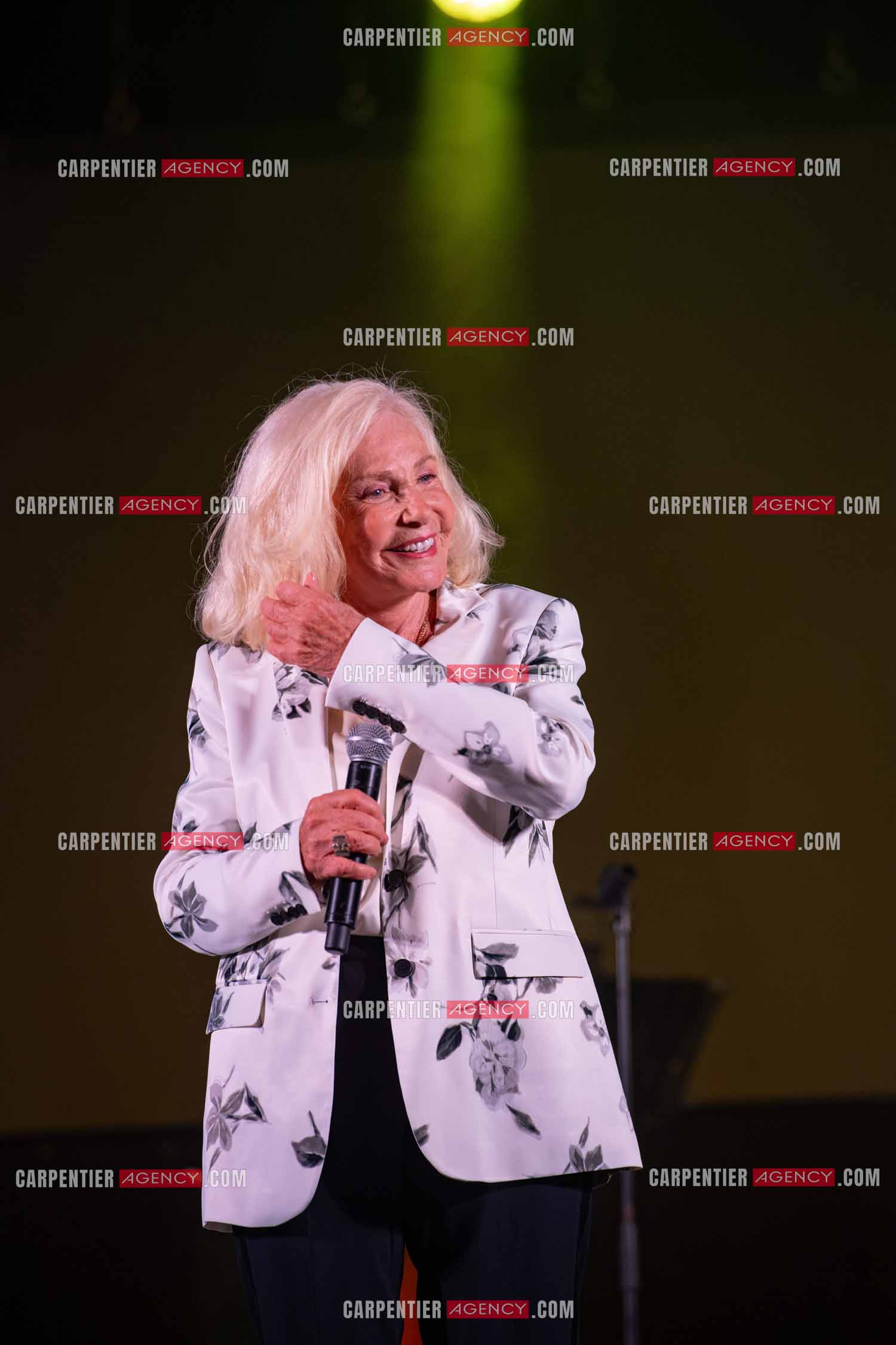 La chanteuse Michèle Torr en concert au plan d'Orgon le 19 août 2023. ( Exclusif )