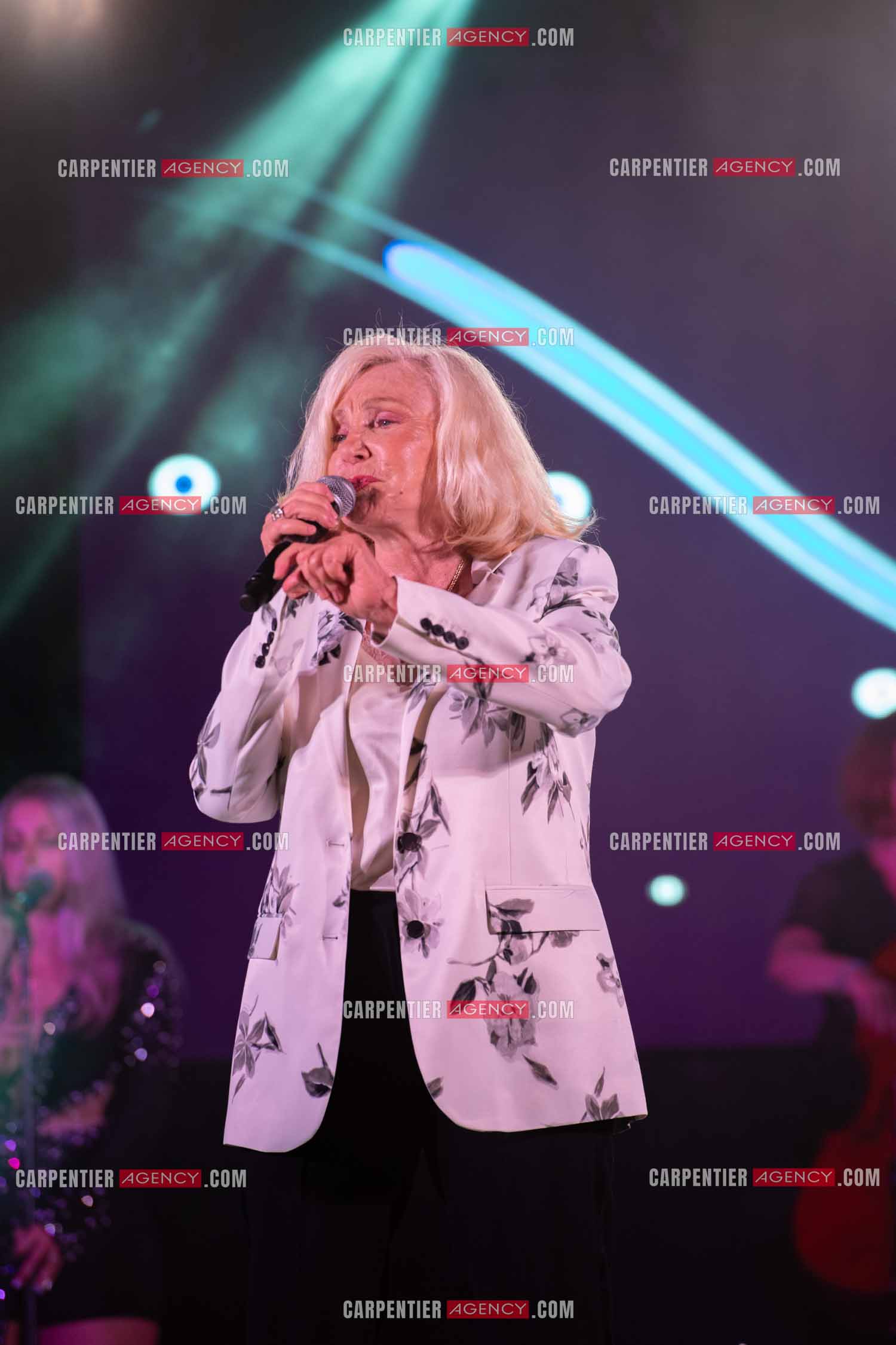 La chanteuse Michèle Torr en concert au plan d'Orgon le 19 août 2023. ( Exclusif )