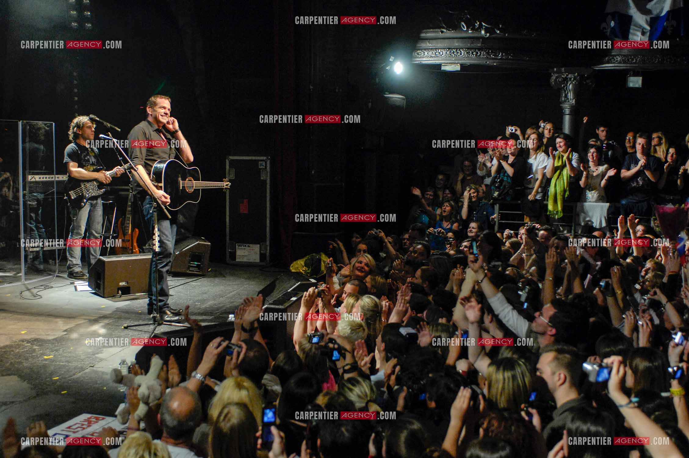 Le chanteur québécois Pierre Garand dit Garou en concert à la CIGALE en 2008.   ( Exclusif )