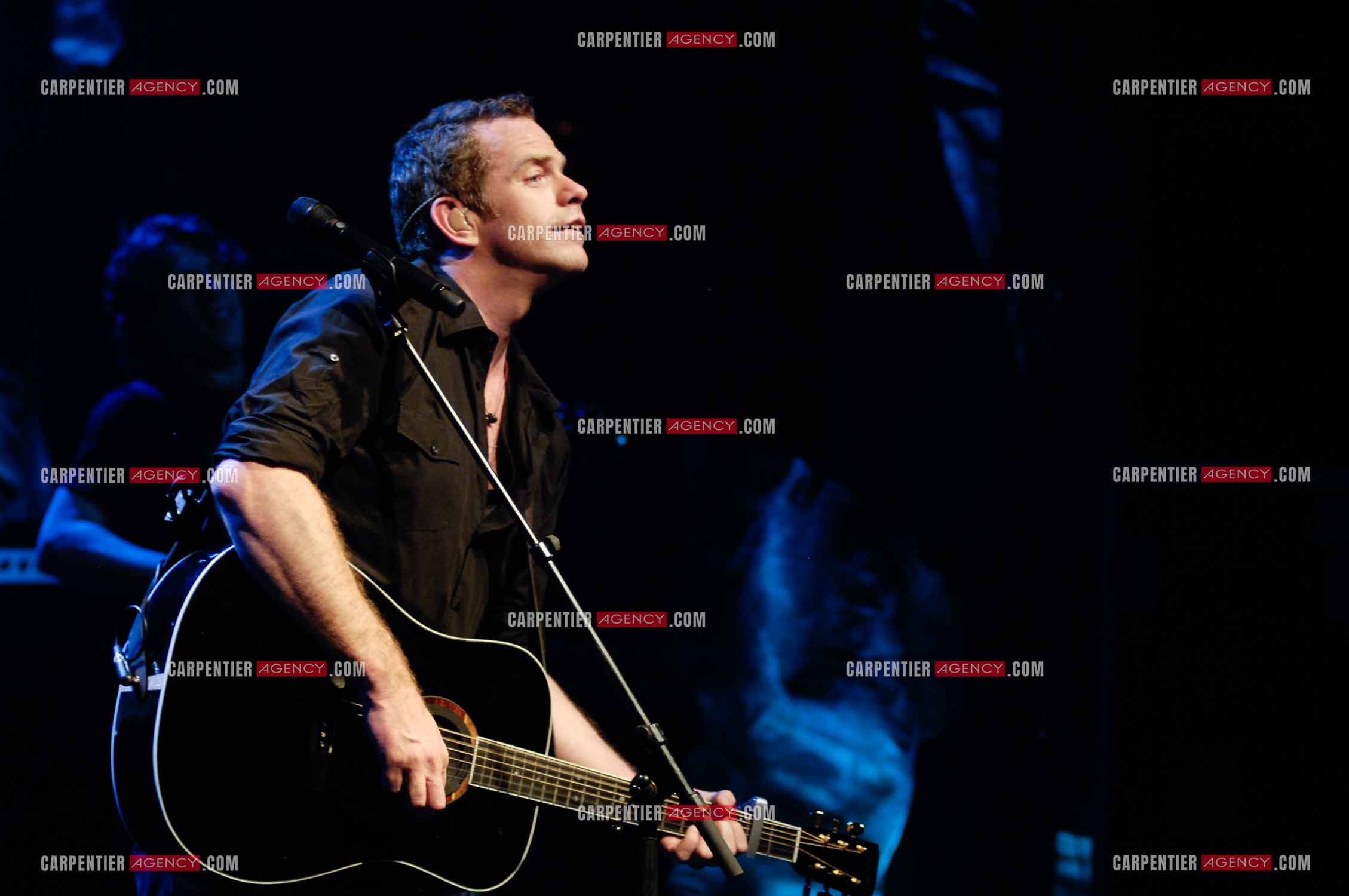 Le chanteur québécois Pierre Garand dit Garou en concert à la CIGALE en 2008.   ( Exclusif )