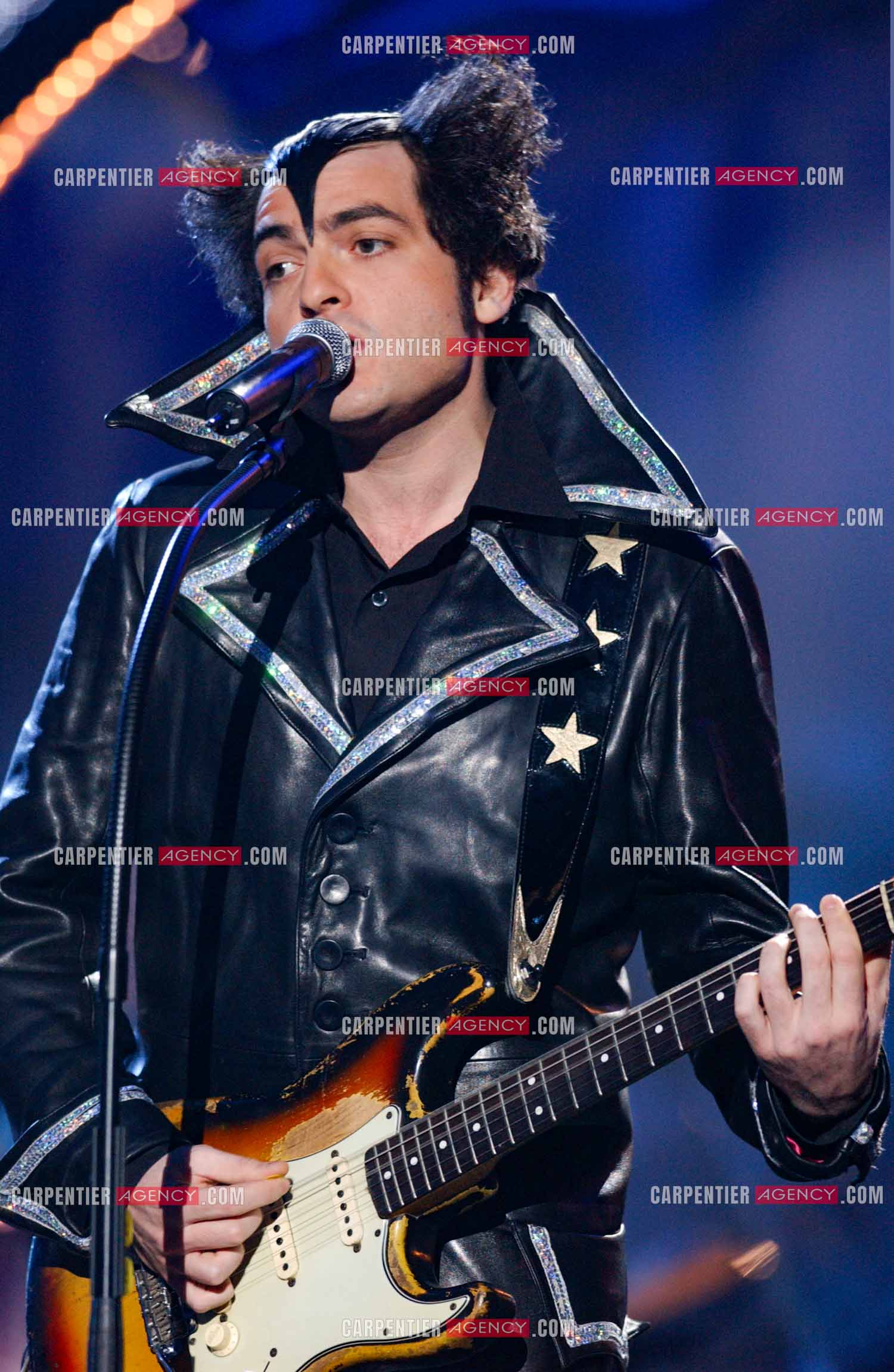Le chanteur Matthieu Chedid dit “M“ lors de son concert au Zénith de Paris en 2005.  ( Exclusif )