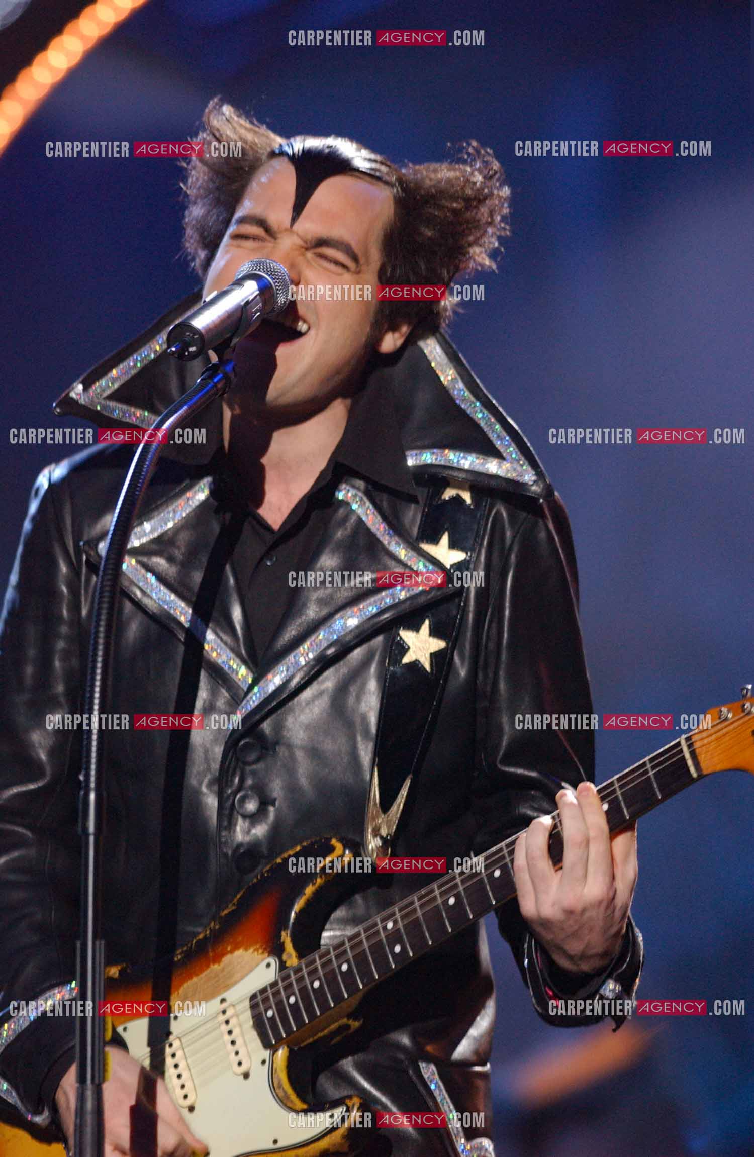 Le chanteur Matthieu Chedid dit “M“ lors de son concert au Zénith de Paris en 2005.  ( Exclusif )