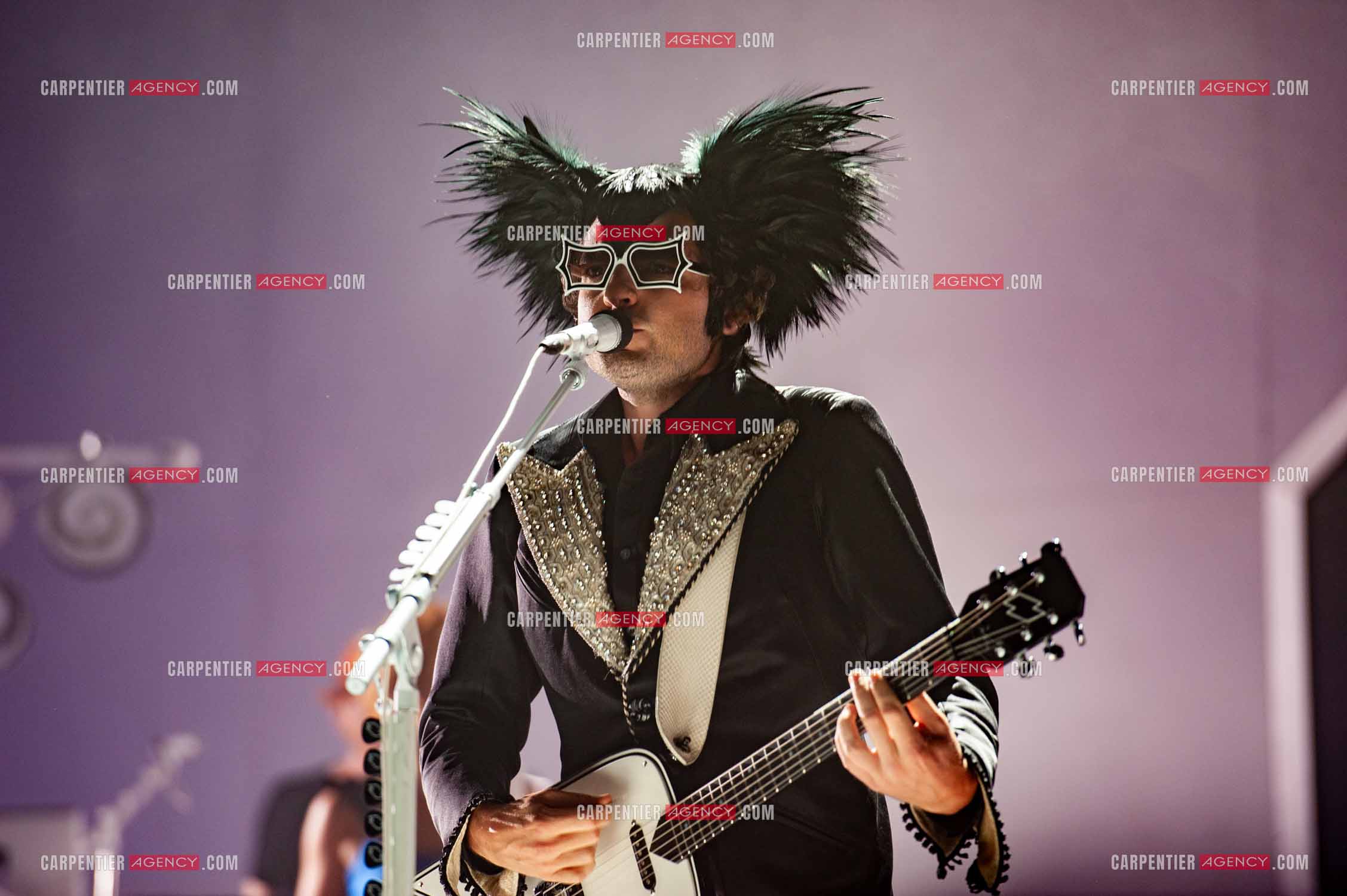 Le chanteur Matthieu Chedid dit “M“ en concert au Zénith de Paris en 2010.  ( Exclusif )