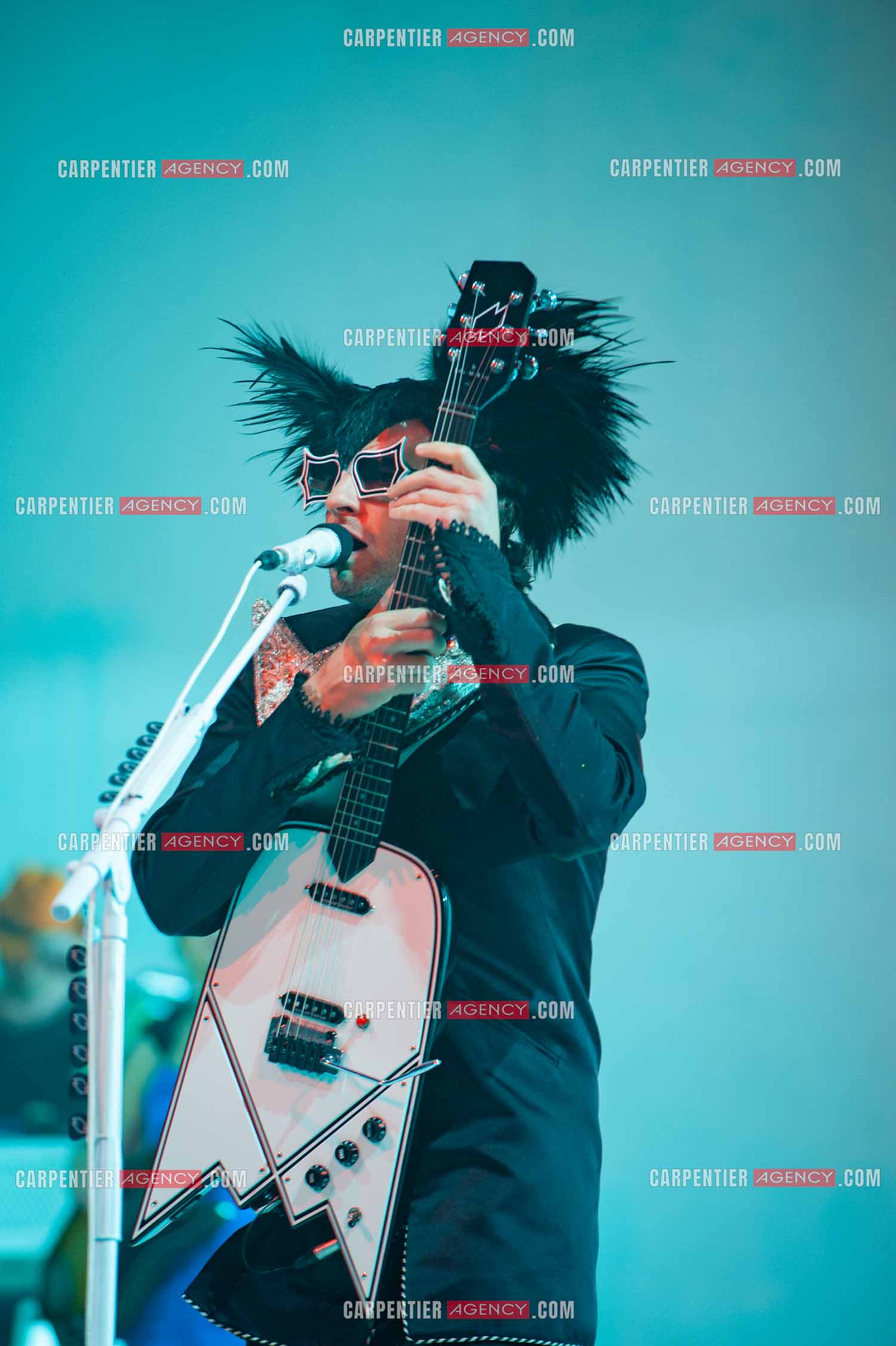 Le chanteur Matthieu Chedid dit “M“ en concert au Zénith de Paris en 2010.  ( Exclusif )