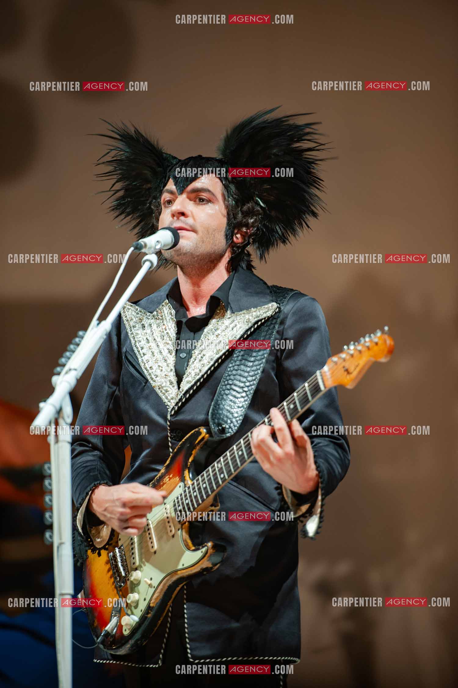 Le chanteur Matthieu Chedid dit “M“ en concert au Zénith de Paris en 2010.  ( Exclusif )