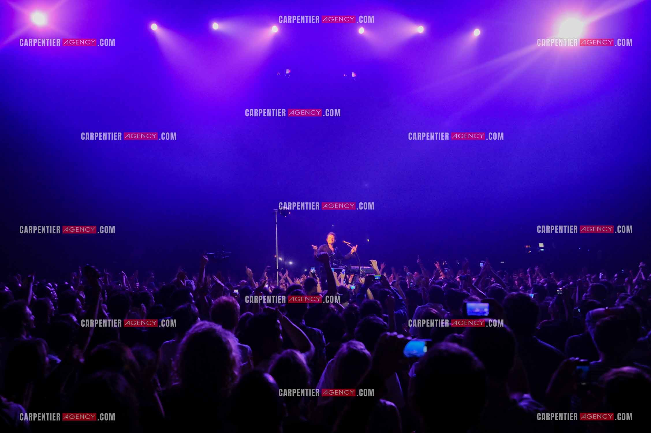 Le chanteur Matthieu Chedid dit “M“ lors de son concert au Zénith de Paris en 2013.  ( Exclusif )