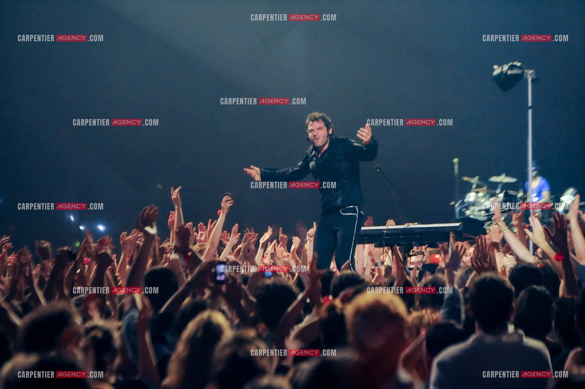 Le chanteur Matthieu Chedid dit “M“ lors de son concert au Zénith de Paris en 2013.  ( Exclusif )