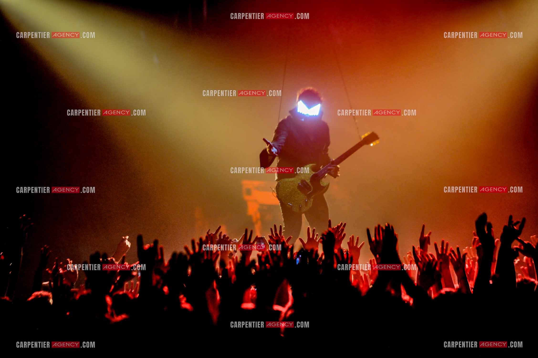 Le chanteur Matthieu Chedid dit “M“ lors de son concert au Zénith de Paris en 2013.  ( Exclusif )