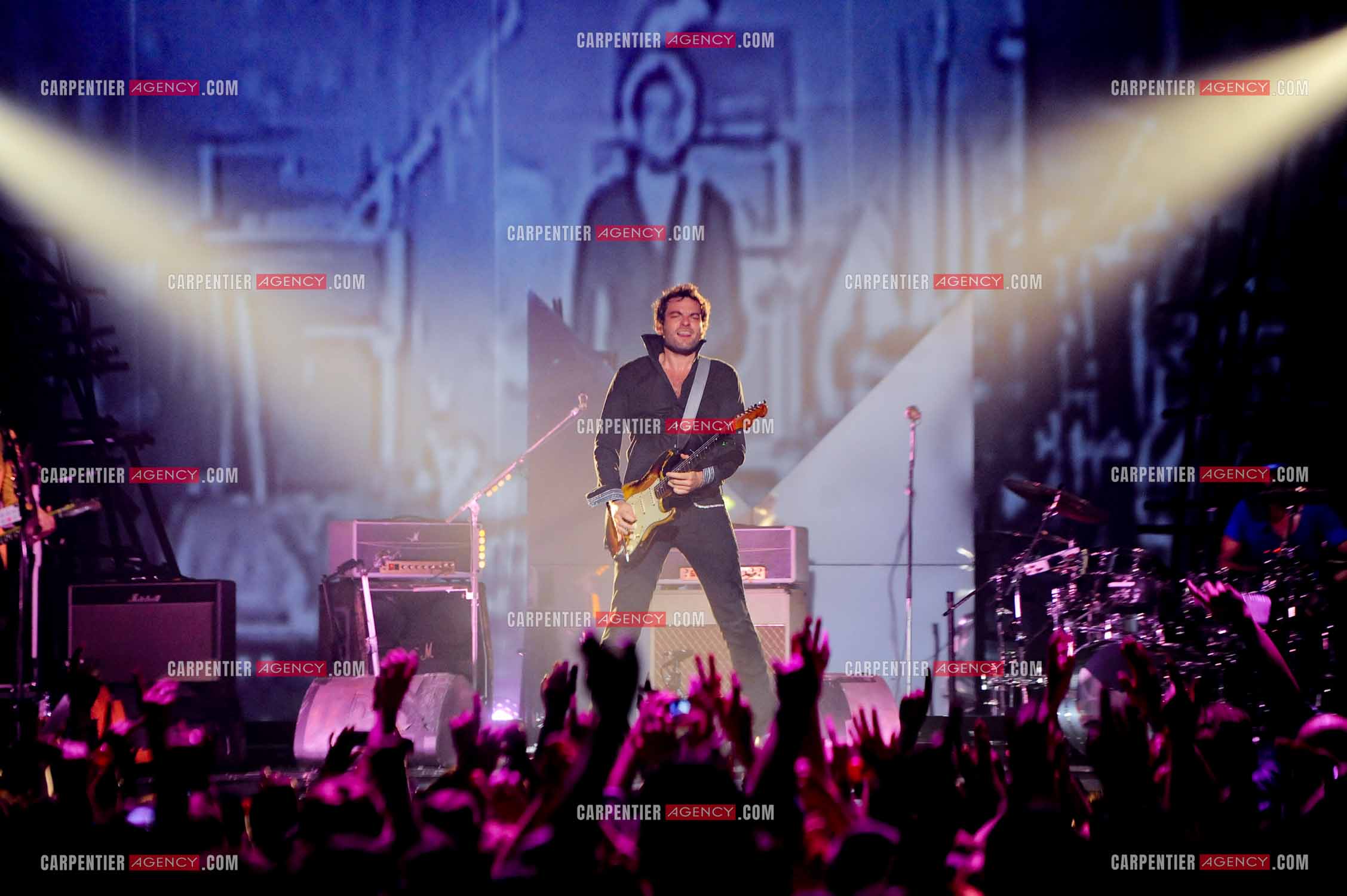 Le chanteur Matthieu Chedid dit “M“ lors de son concert au Zénith de Paris en 2013.  ( Exclusif )