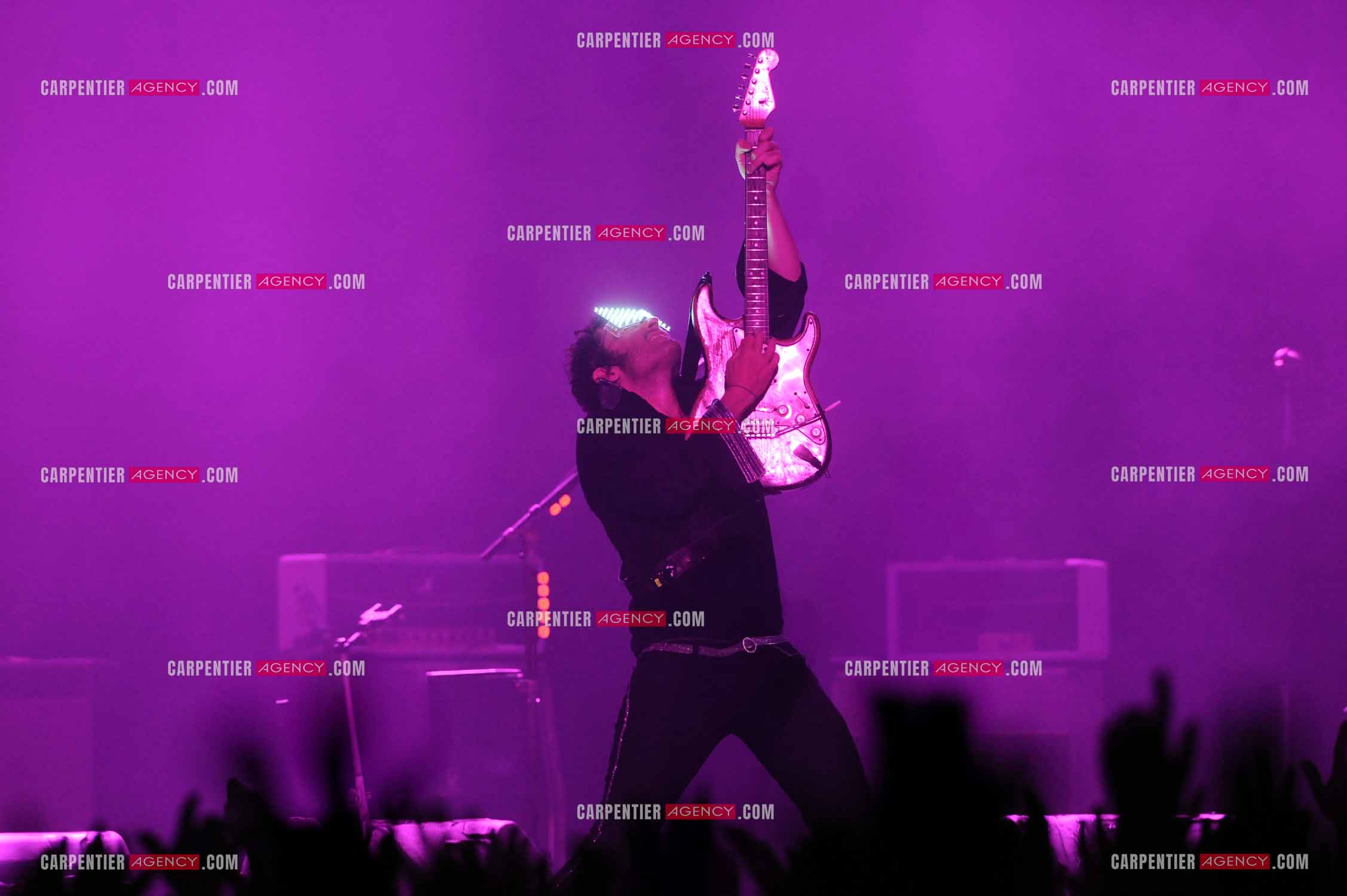 Le chanteur Matthieu Chedid dit “M“ lors de son concert au Zénith de Paris en 2013.  ( Exclusif )