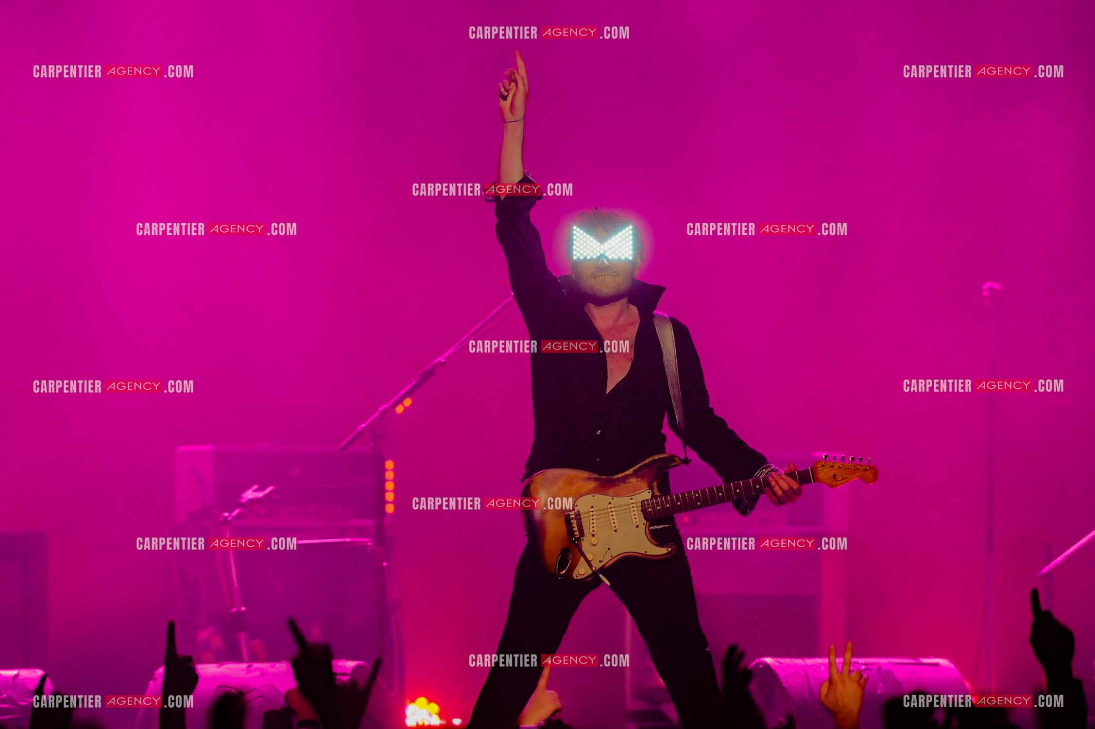 Le chanteur Matthieu Chedid dit “M“ lors de son concert au Zénith de Paris en 2013.  ( Exclusif )