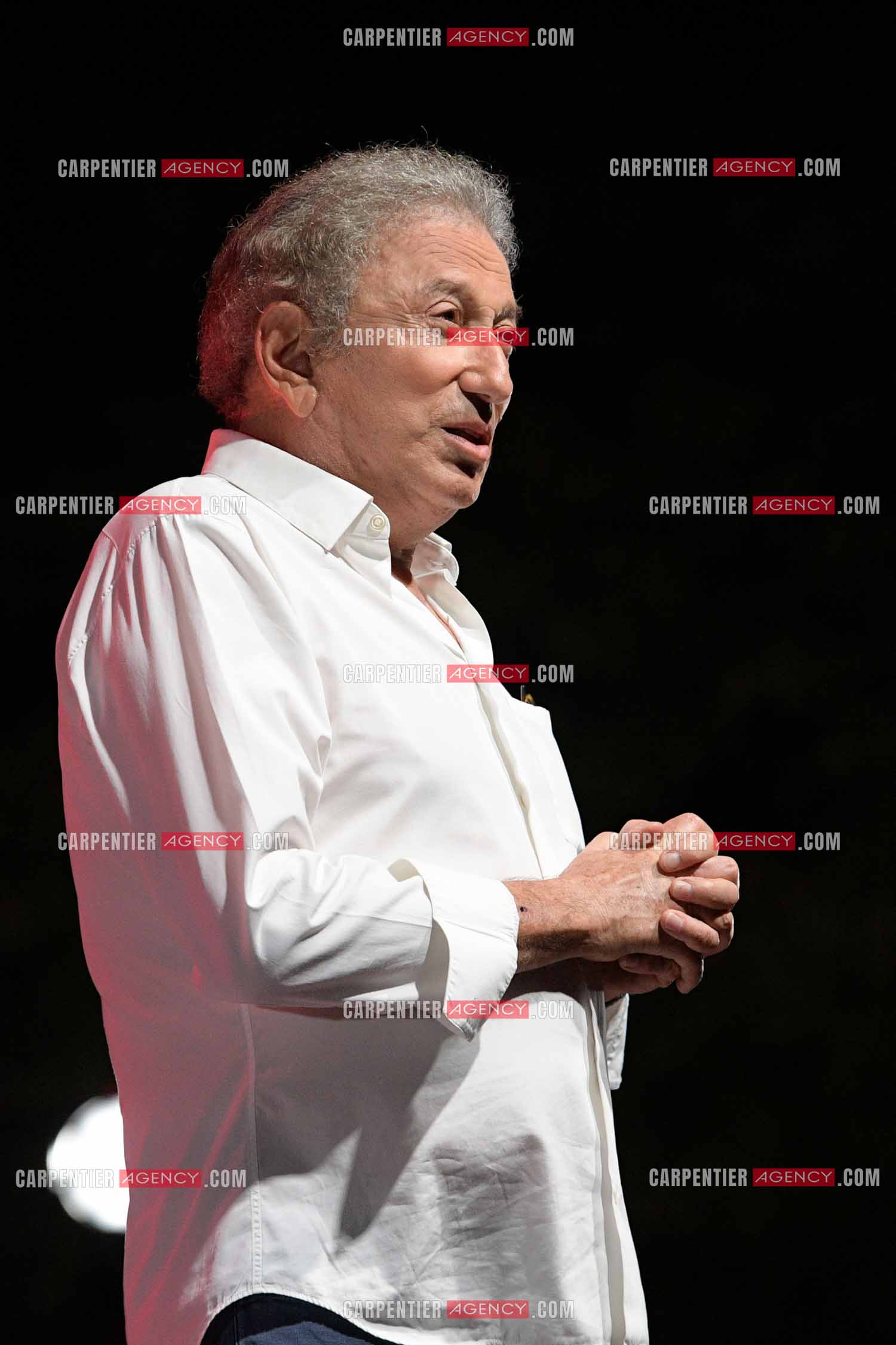 Michel Drucker fait son One Man Show au parc Jourdan d'Aix en Provence. ( Exclusif )