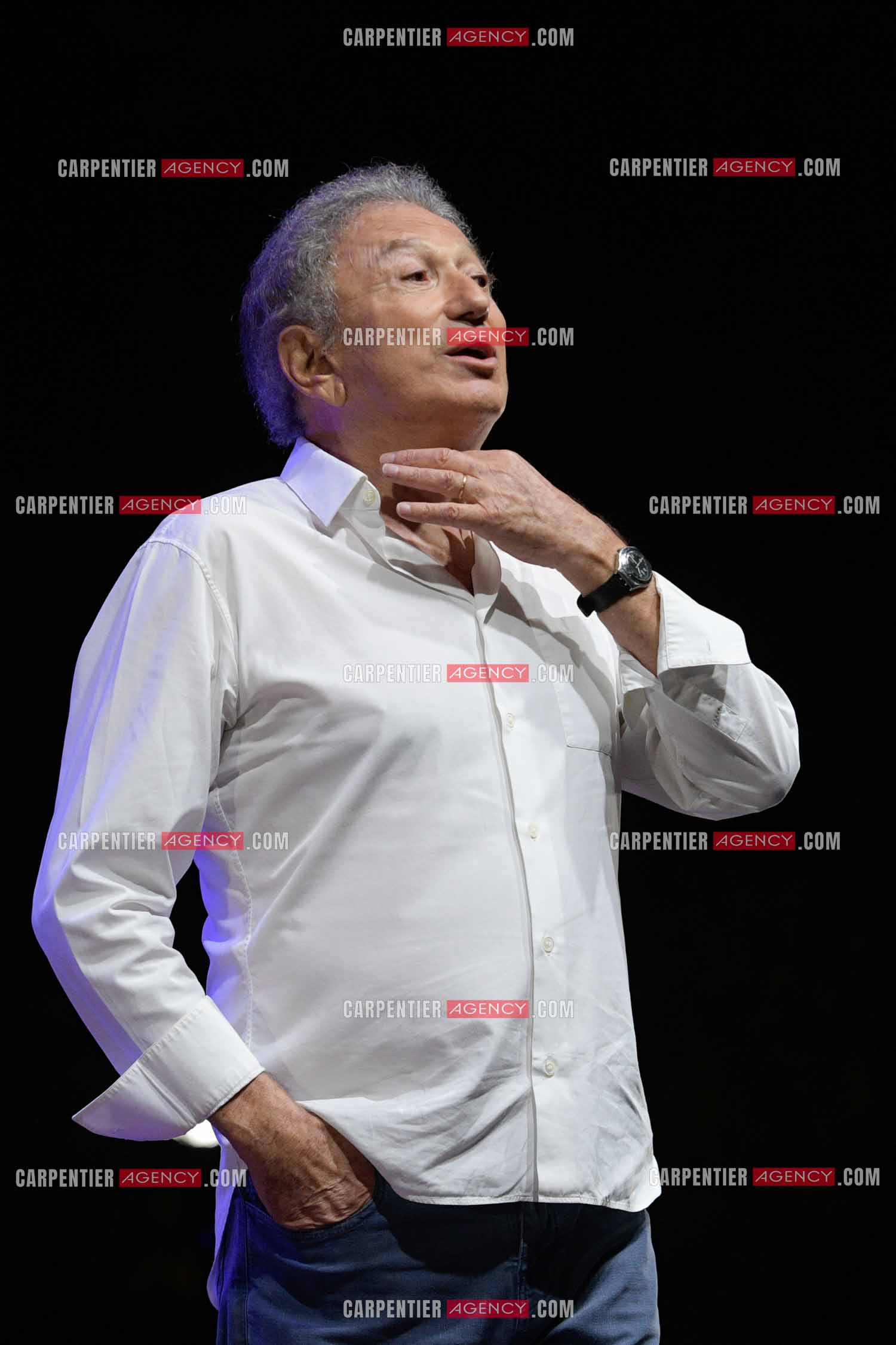 Michel Drucker fait son One Man Show au parc Jourdan d'Aix en Provence. ( Exclusif )