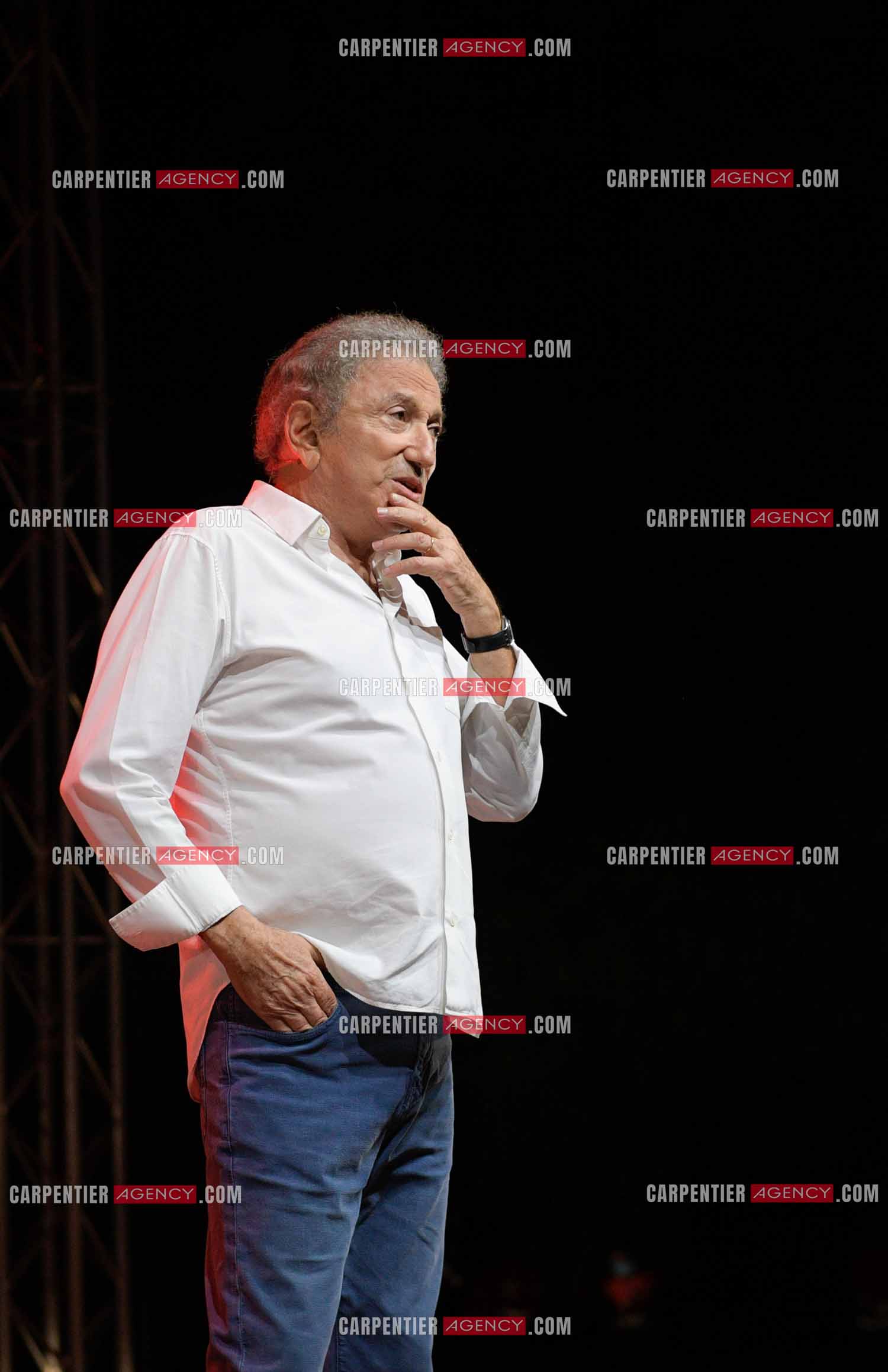 Michel Drucker fait son One Man Show au parc Jourdan d'Aix en Provence. ( Exclusif )