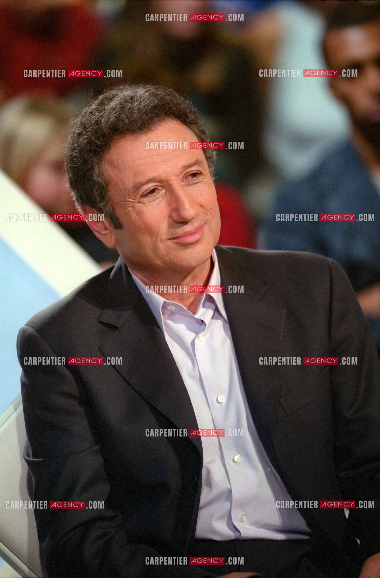 Émission sur l'association ELA présentée par Michel Drucker - Enregistrement de l’émission ELA aux studios de la Plaine Saint-Denis le 13 mars 2002.