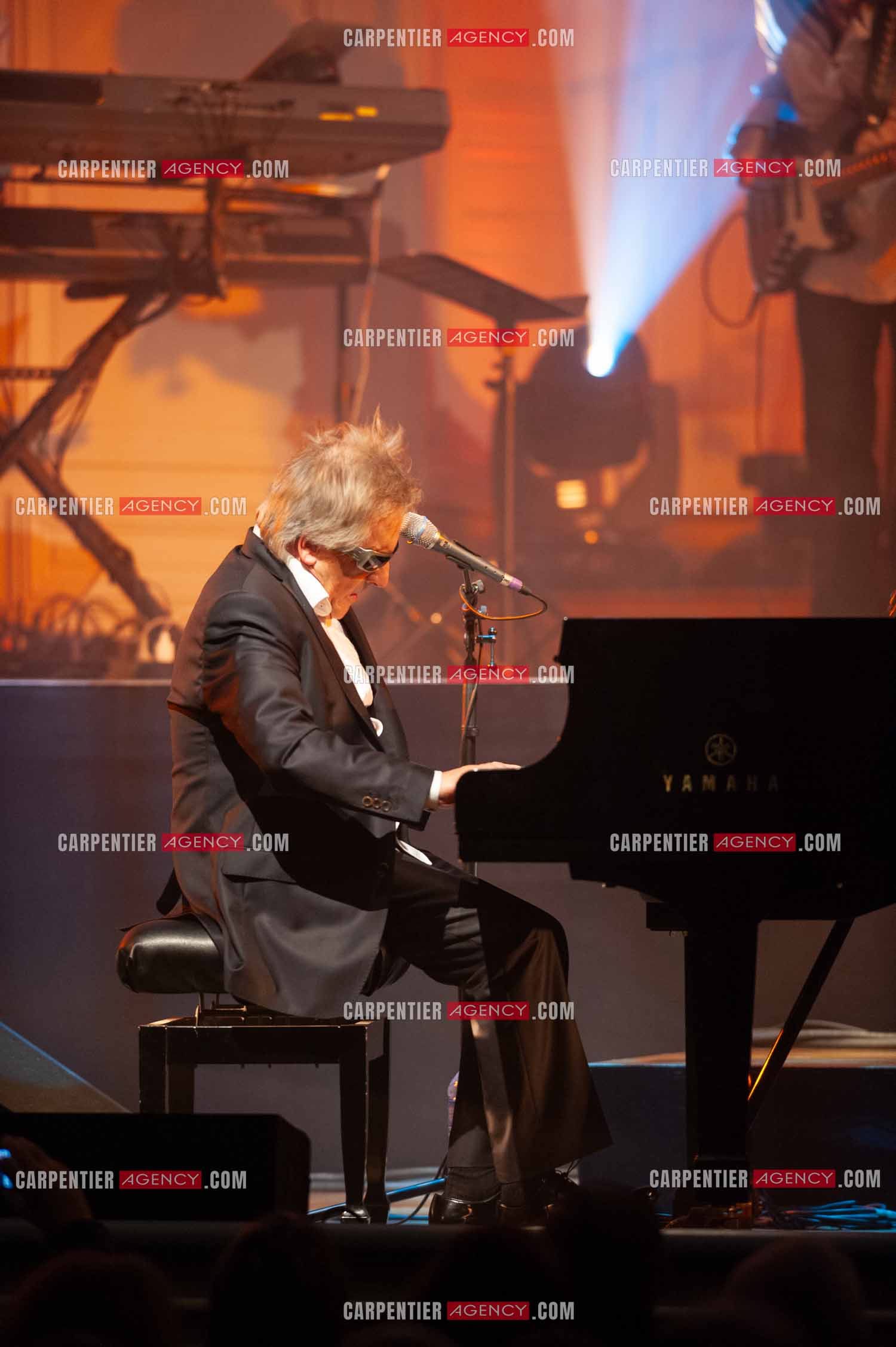 Le chanteur Gilbert Montagné en concert à la salle Gaveau pour trois soirs en 2010.    ( Exclusif )