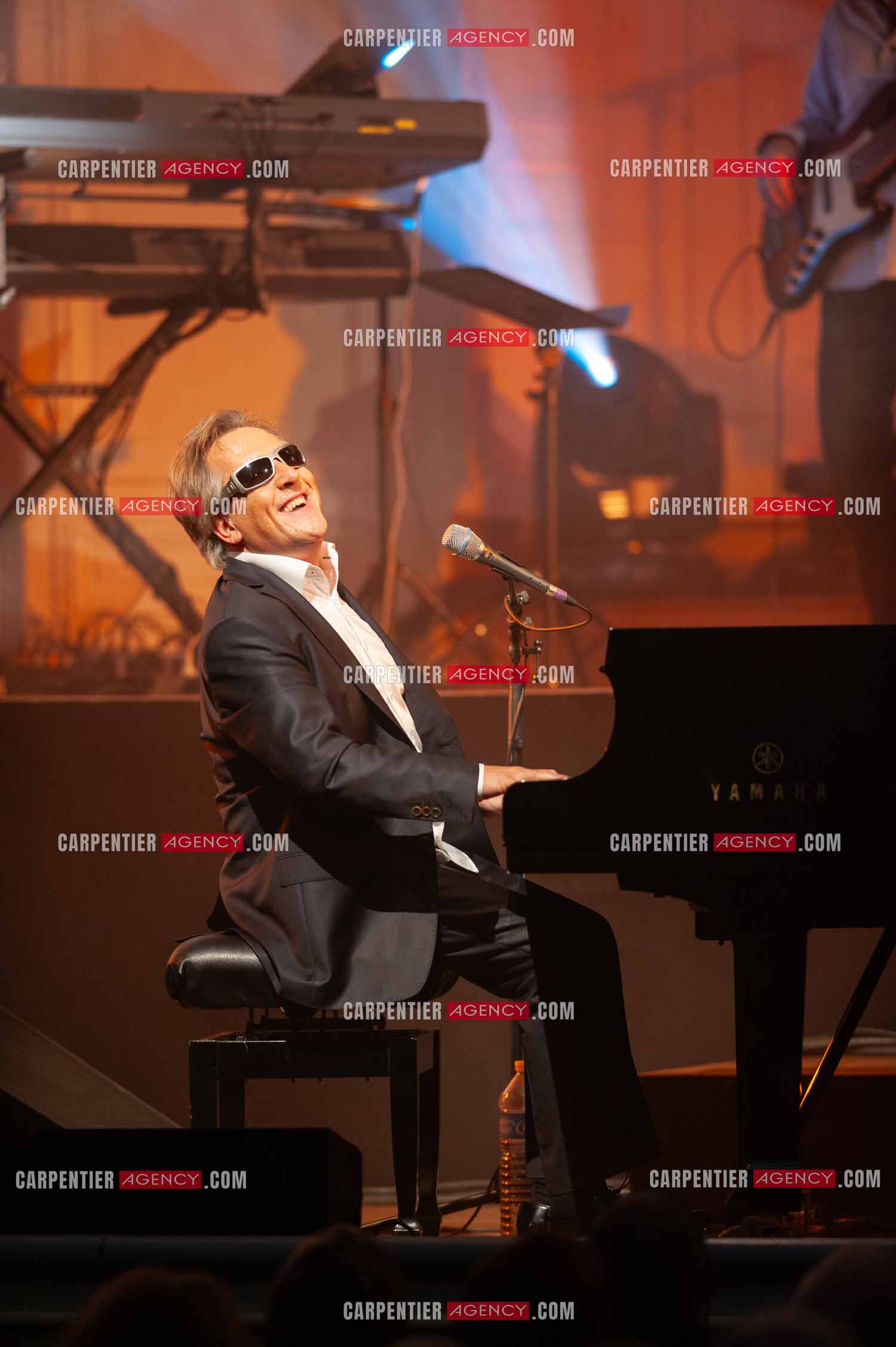Le chanteur Gilbert Montagné en concert à la salle Gaveau pour trois soirs en 2010.    ( Exclusif )