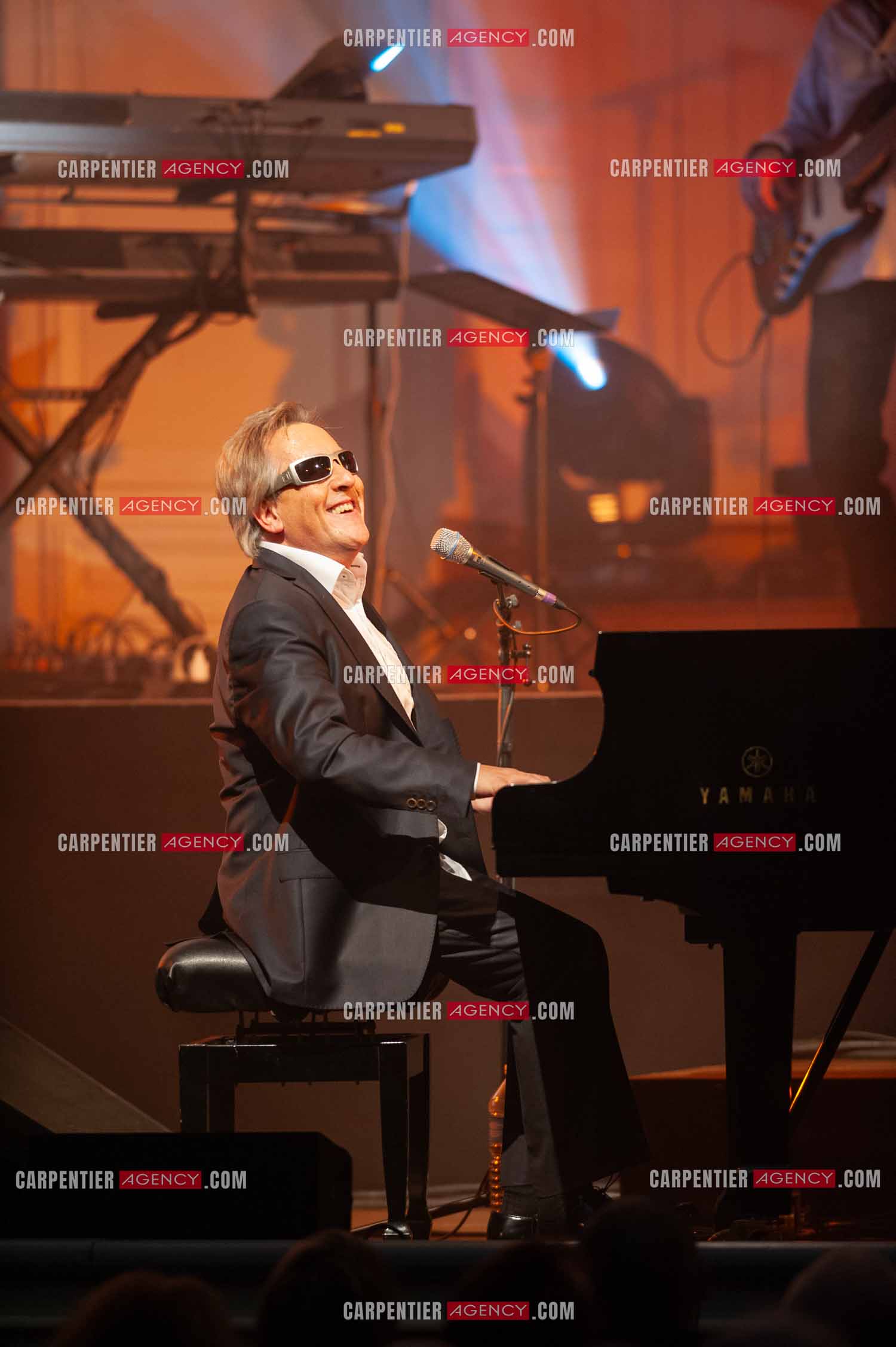 Le chanteur Gilbert Montagné en concert à la salle Gaveau pour trois soirs en 2010.    ( Exclusif )