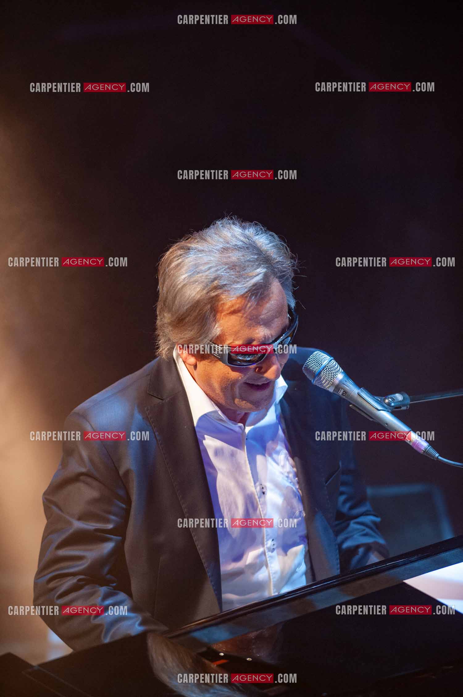 Le chanteur Gilbert Montagné en concert à la salle Gaveau pour trois soirs en 2010.    ( Exclusif )