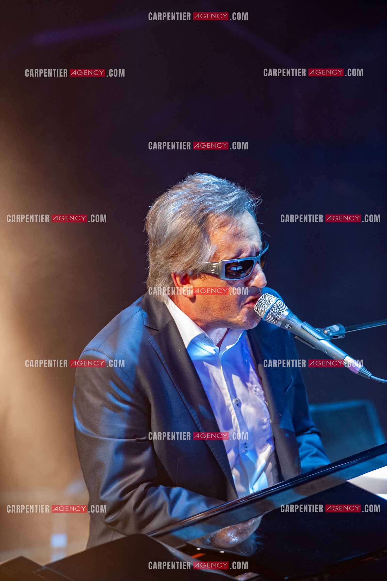 Le chanteur Gilbert Montagné en concert à la salle Gaveau pour trois soirs en 2010.    ( Exclusif )