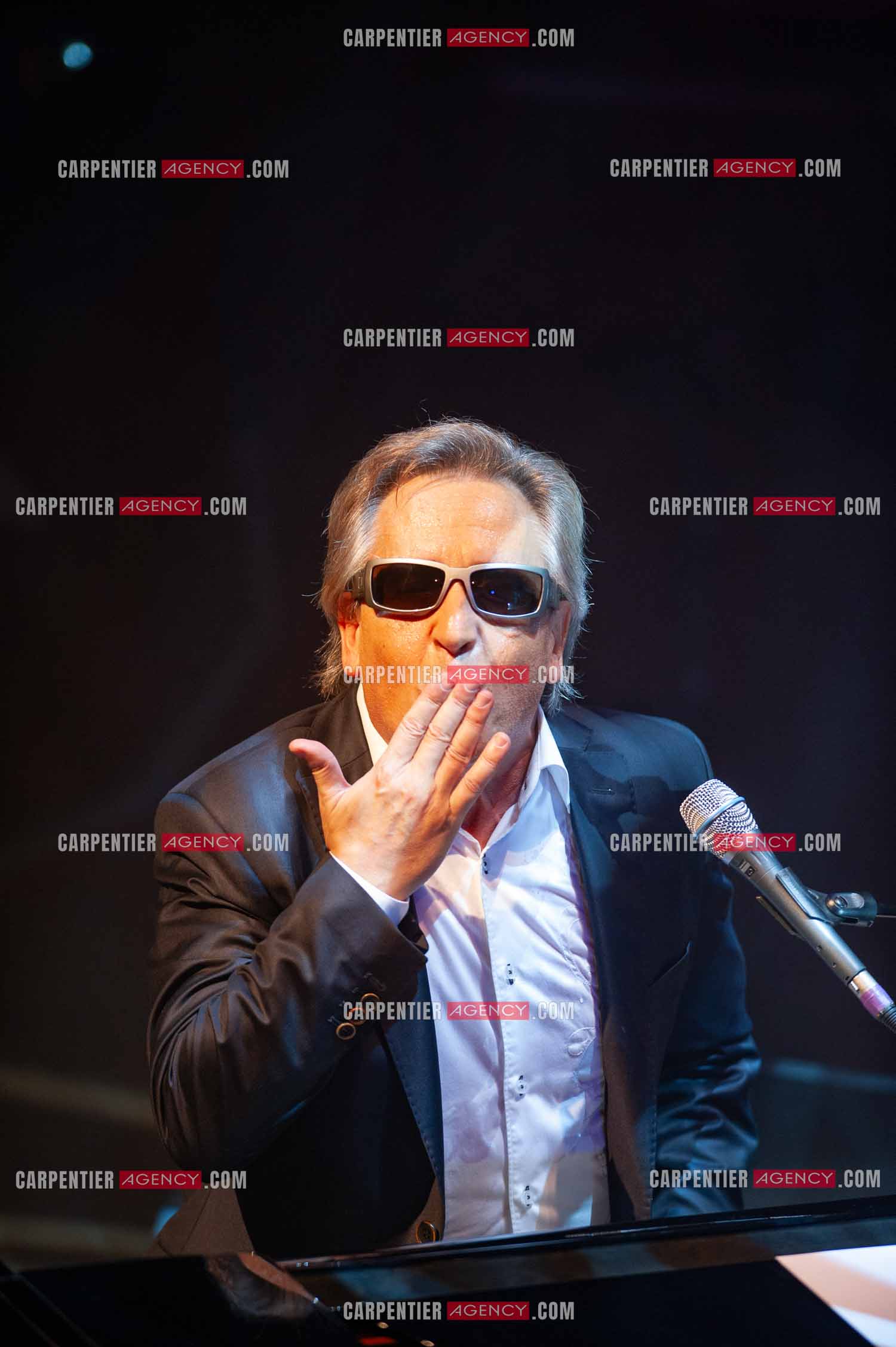Le chanteur Gilbert Montagné en concert à la salle Gaveau pour trois soirs en 2010.    ( Exclusif )