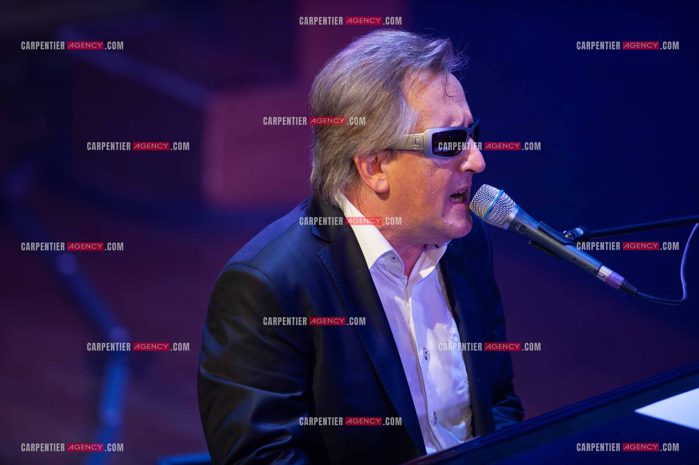 Le chanteur Gilbert Montagné en concert à la salle Gaveau pour trois soirs en 2010.    ( Exclusif )