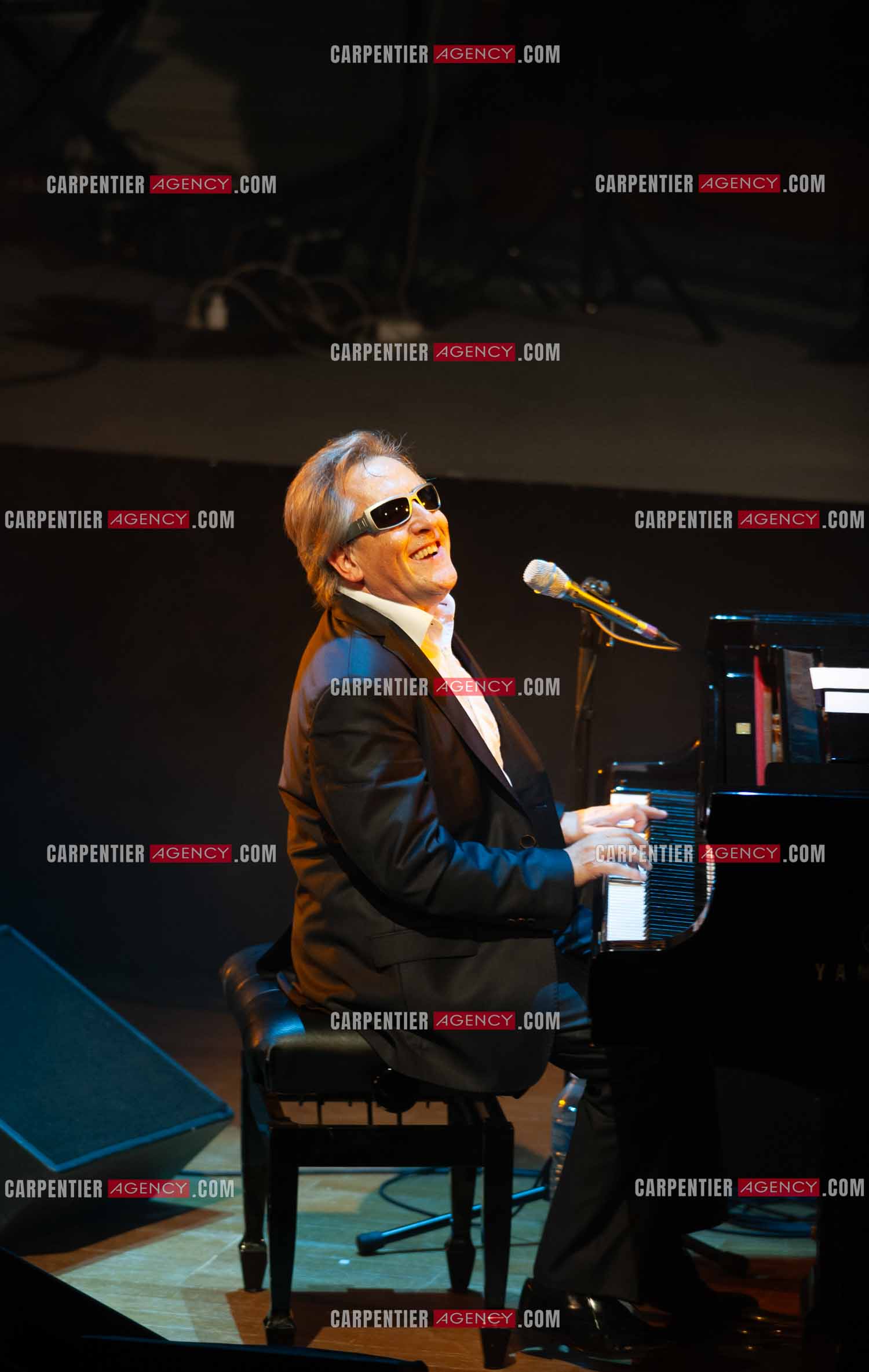 Le chanteur Gilbert Montagné en concert à la salle Gaveau pour trois soirs en 2010.    ( Exclusif )