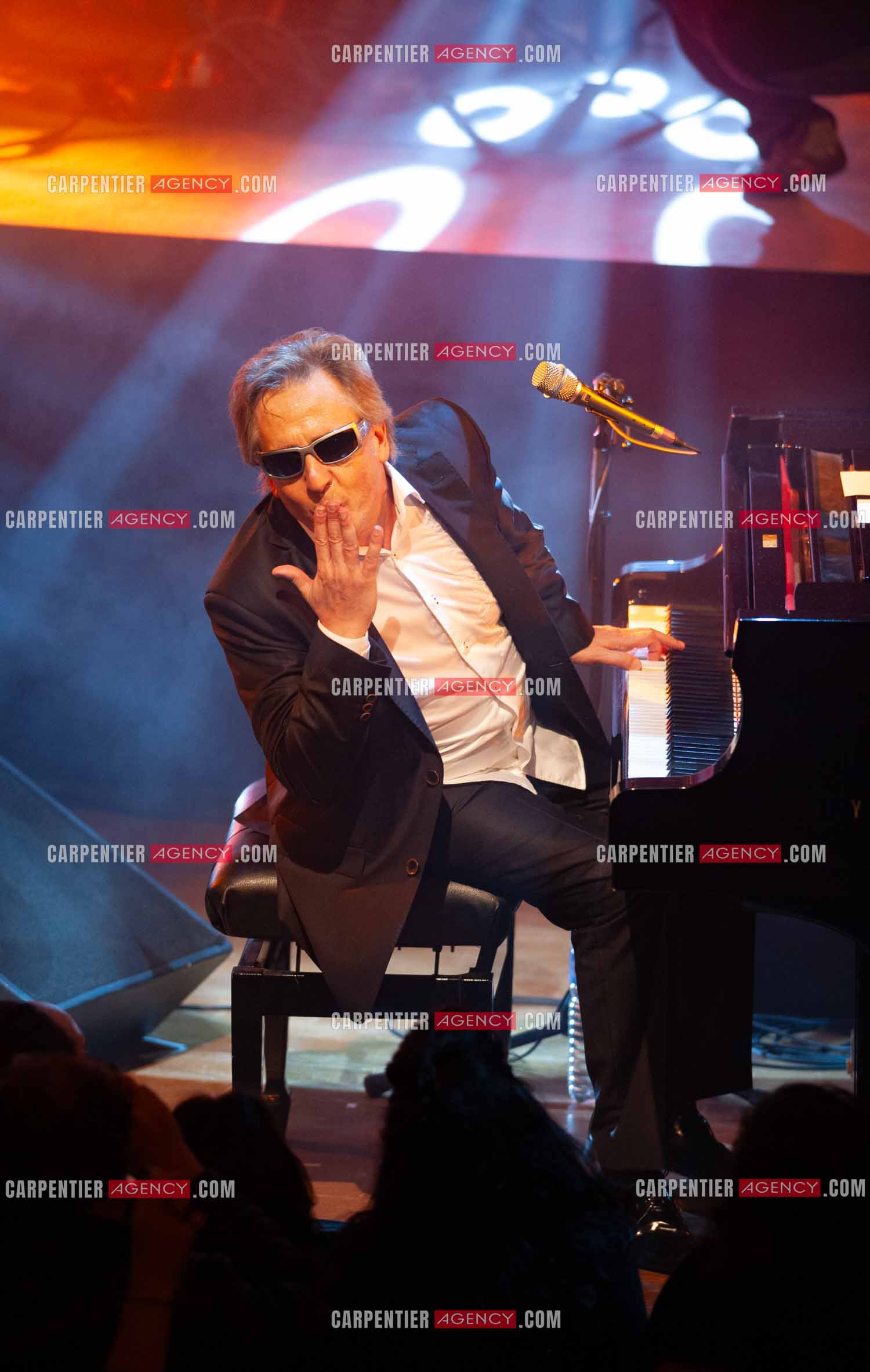 Le chanteur Gilbert Montagné en concert à la salle Gaveau pour trois soirs en 2010.    ( Exclusif )