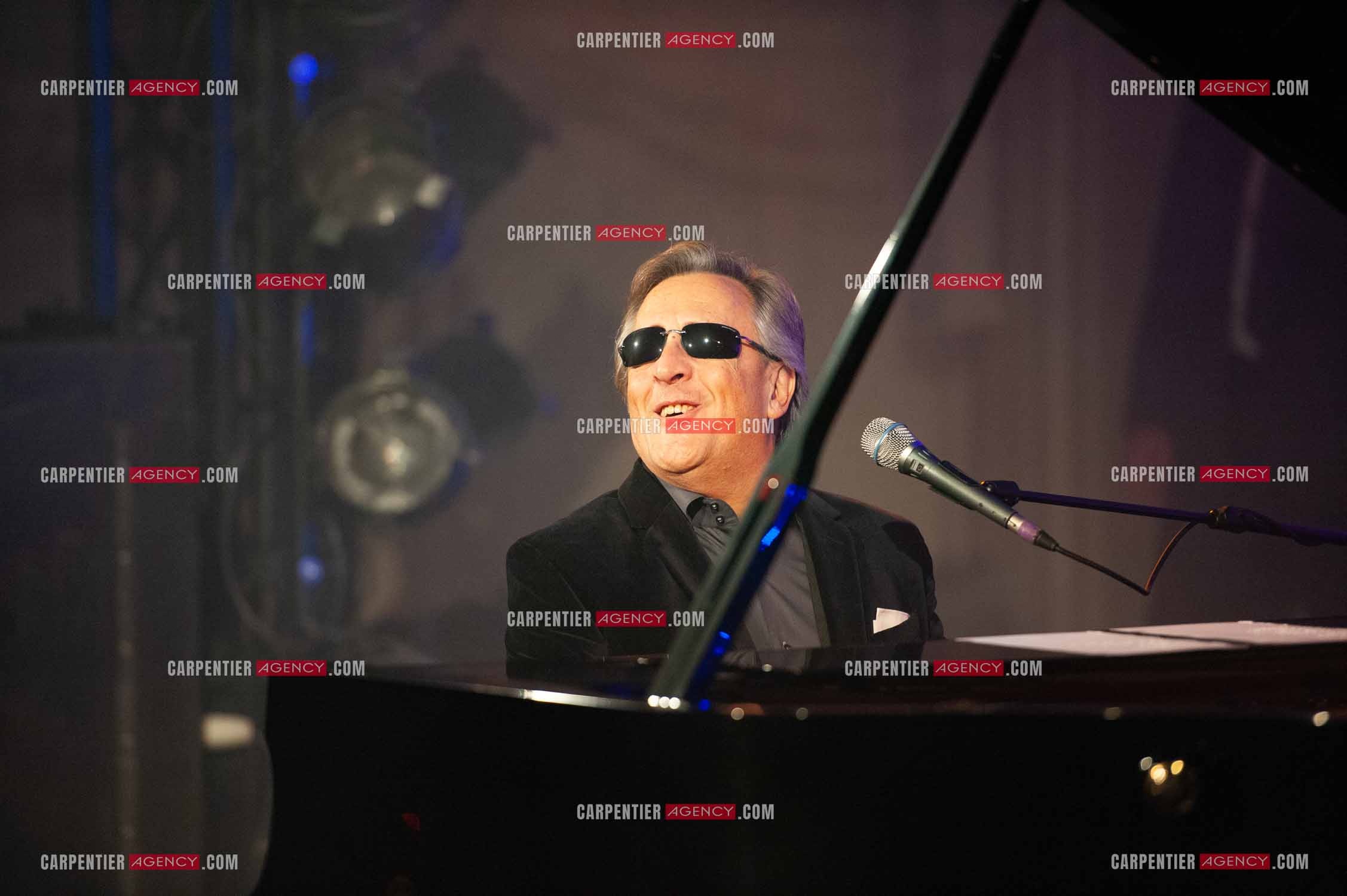Le chanteur Gilbert Montagné en concert à la salle Gaveau pour trois soirs en 2010.    ( Exclusif )