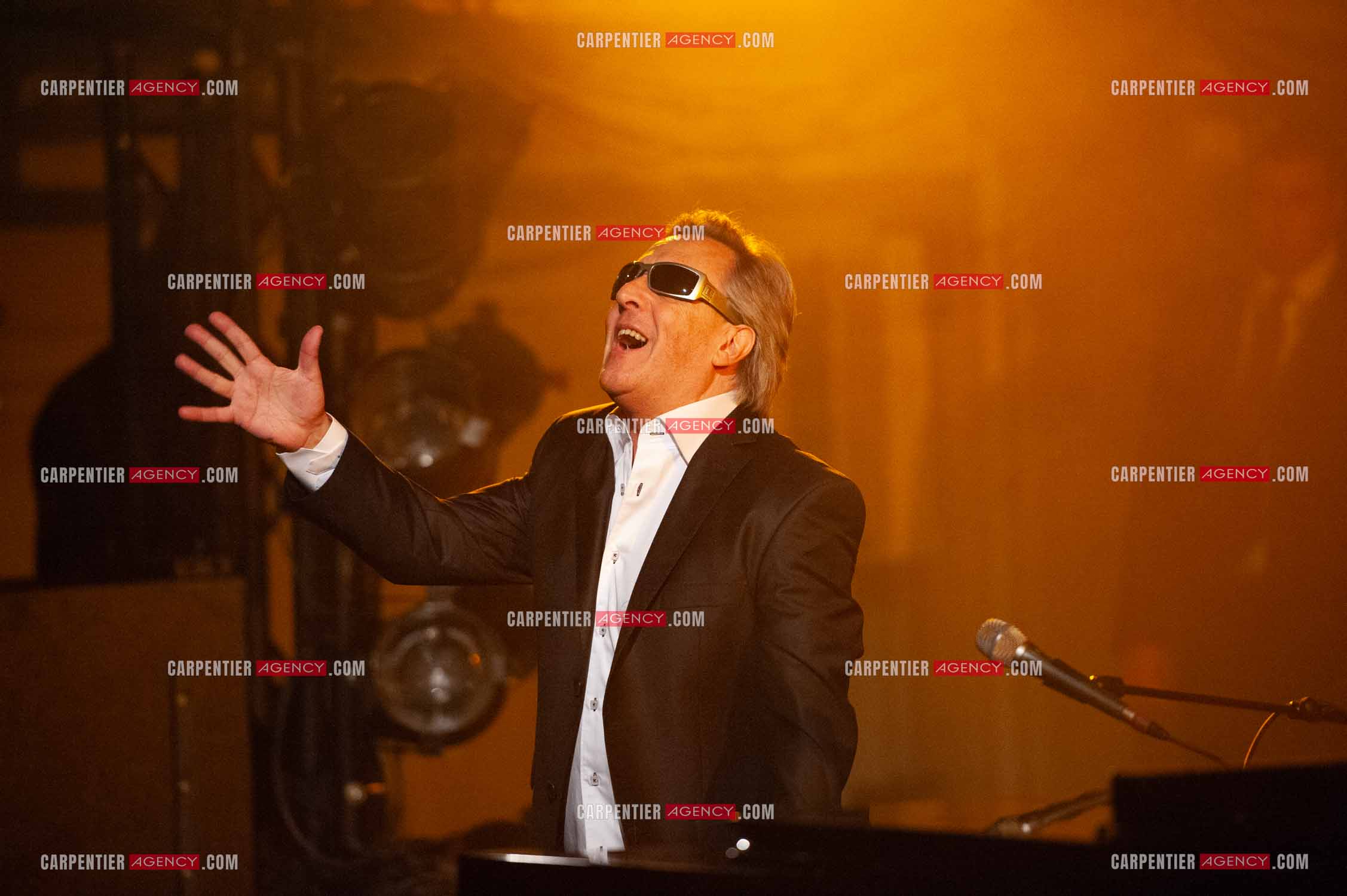 Le chanteur Gilbert Montagné en concert à la salle Gaveau pour trois soirs en 2010.    ( Exclusif )