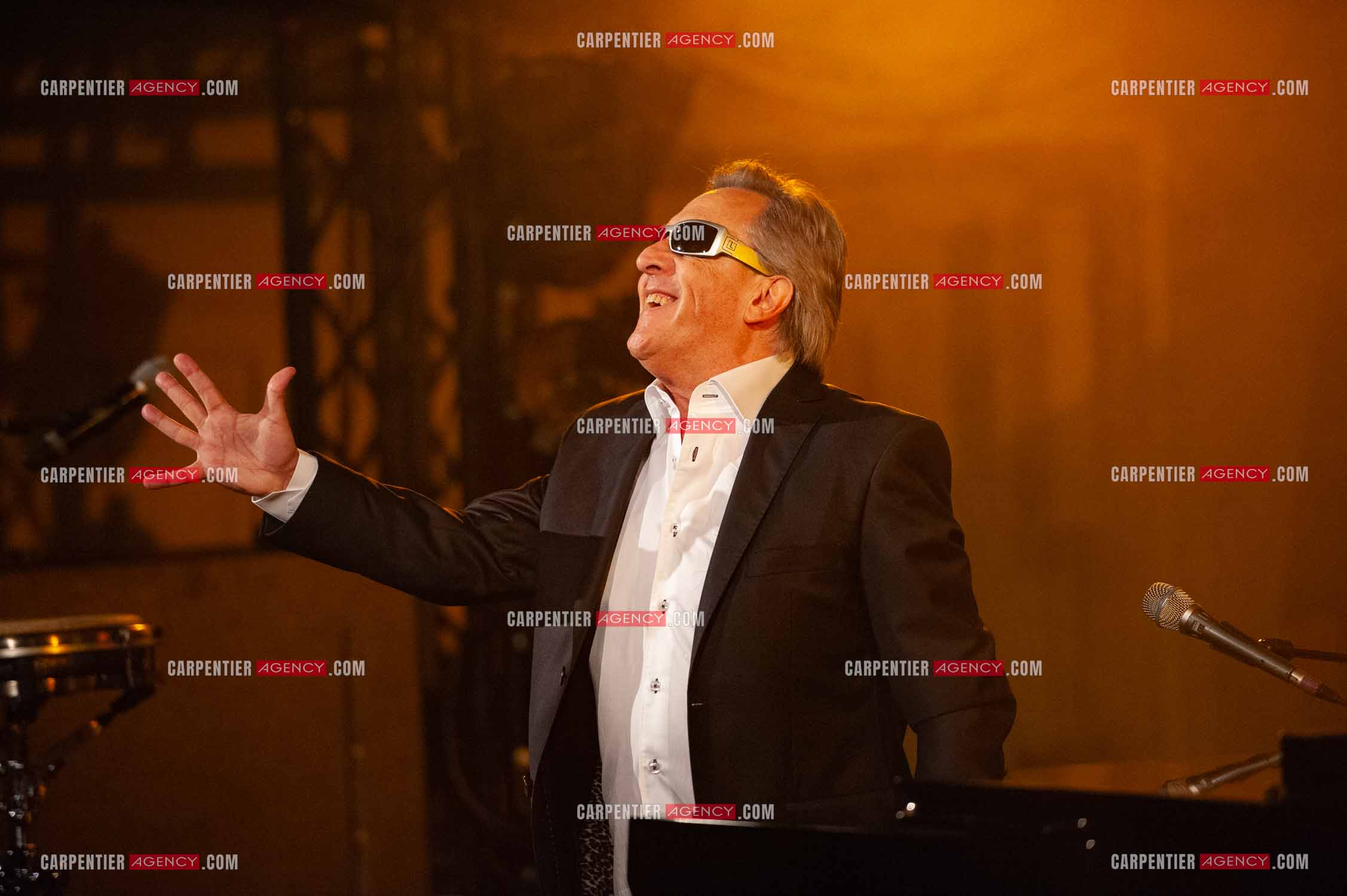 Le chanteur Gilbert Montagné en concert à la salle Gaveau pour trois soirs en 2010.    ( Exclusif )