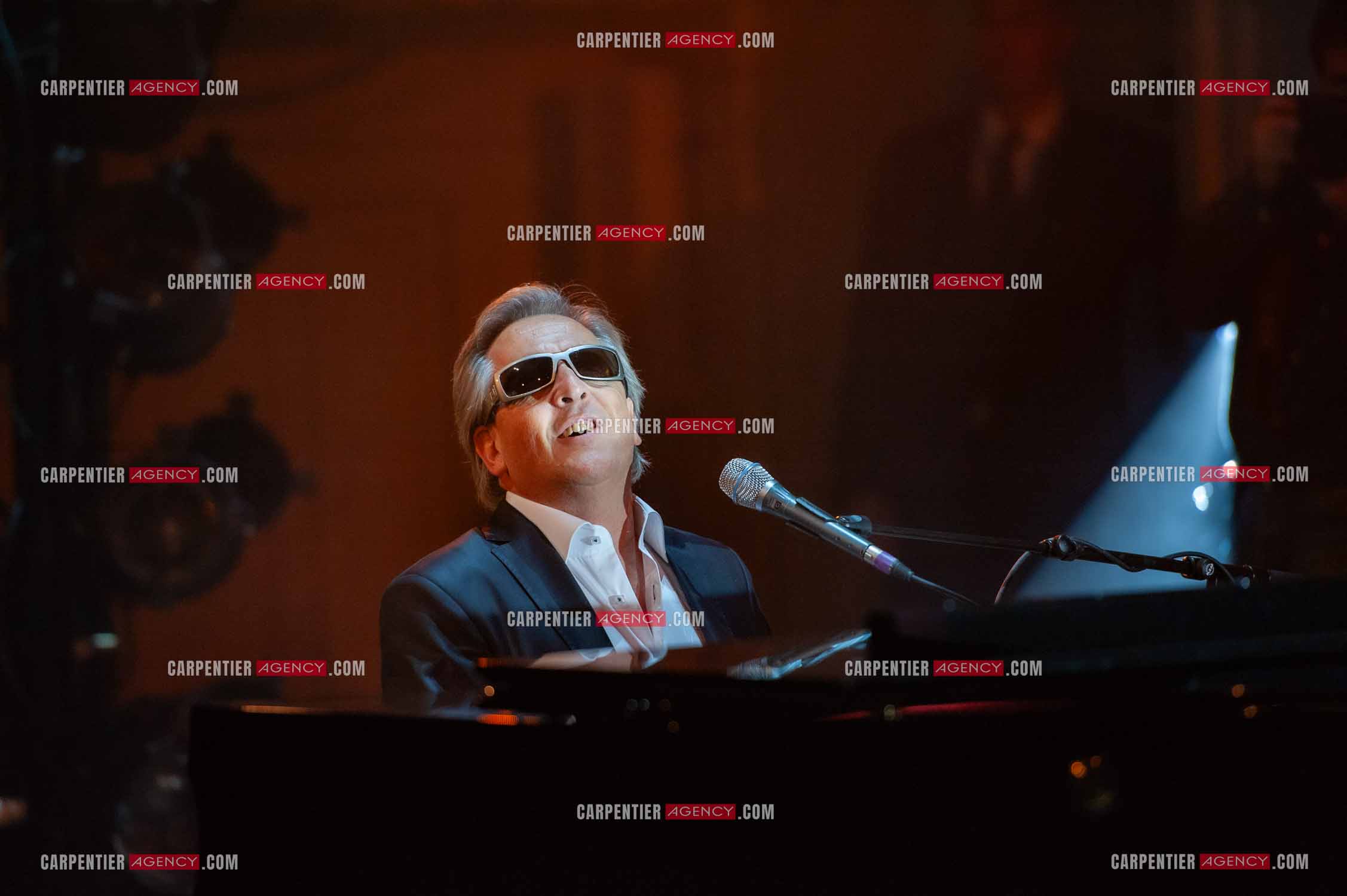 Le chanteur Gilbert Montagné en concert à la salle Gaveau pour trois soirs en 2010.    ( Exclusif )