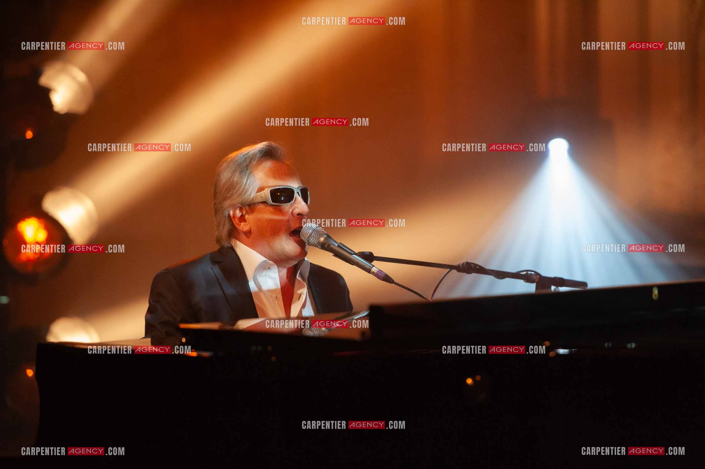 Le chanteur Gilbert Montagné en concert à la salle Gaveau pour trois soirs en 2010.    ( Exclusif )