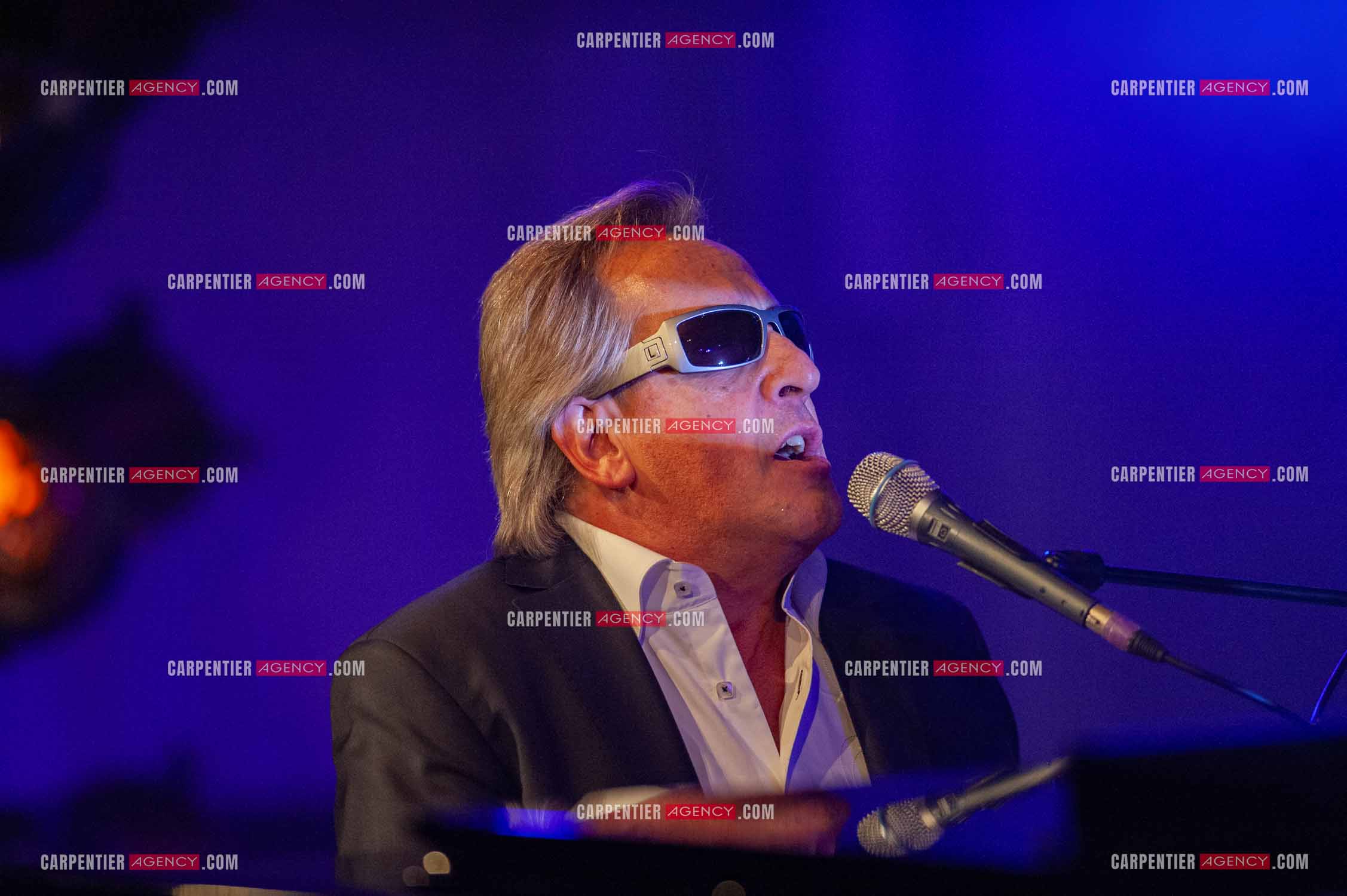 Le chanteur Gilbert Montagné en concert à la salle Gaveau pour trois soirs en 2010.    ( Exclusif )