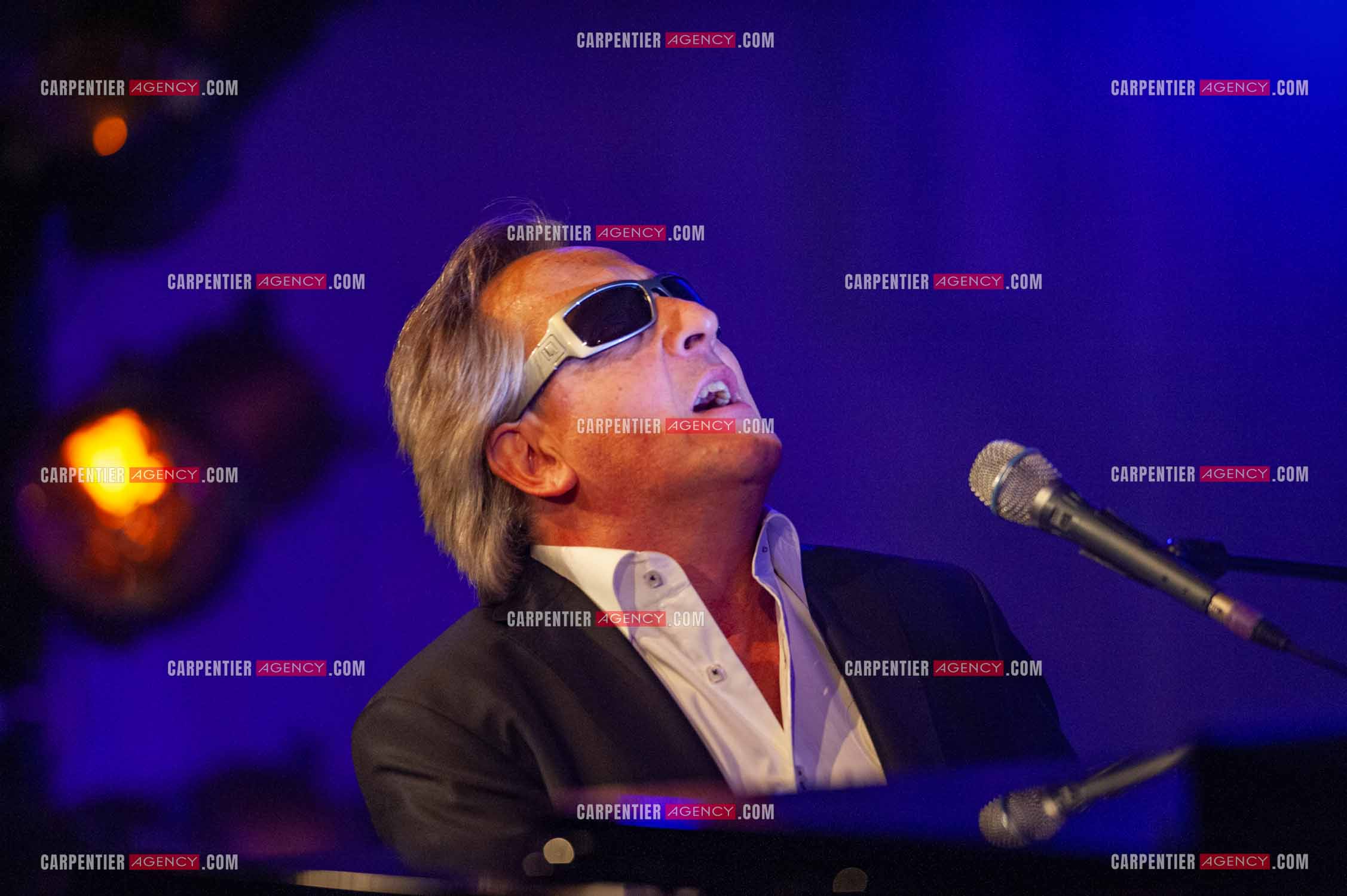 Le chanteur Gilbert Montagné en concert à la salle Gaveau pour trois soirs en 2010.    ( Exclusif )