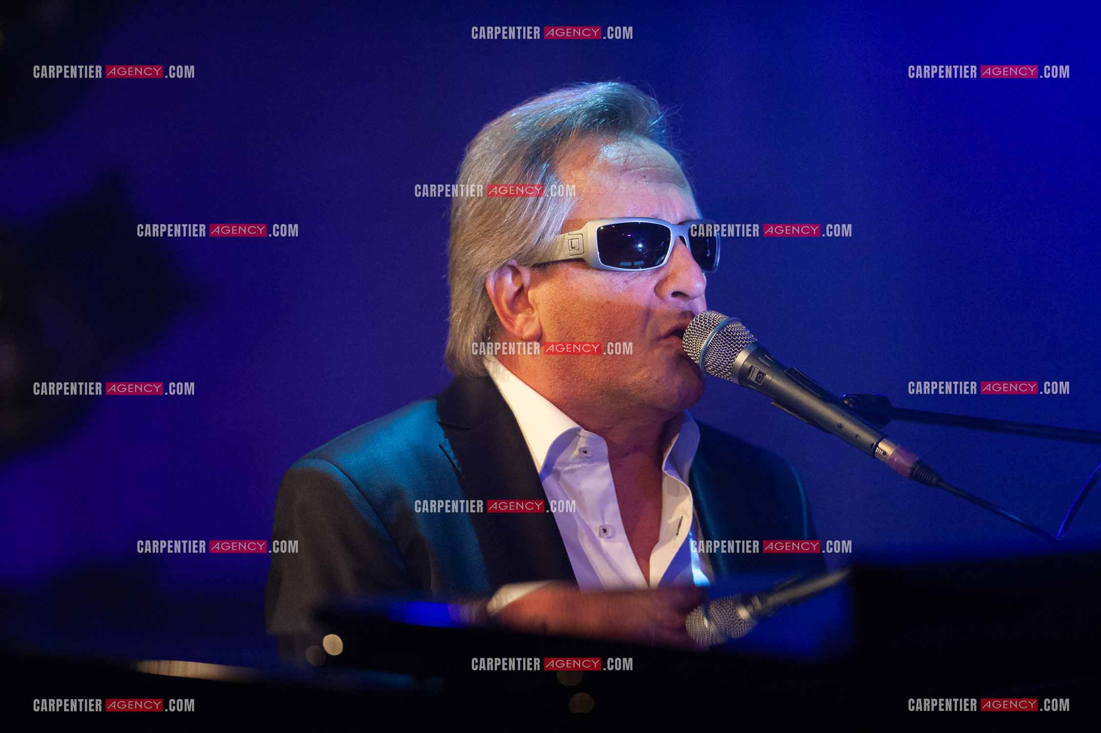 Le chanteur Gilbert Montagné en concert à la salle Gaveau pour trois soirs en 2010.    ( Exclusif )