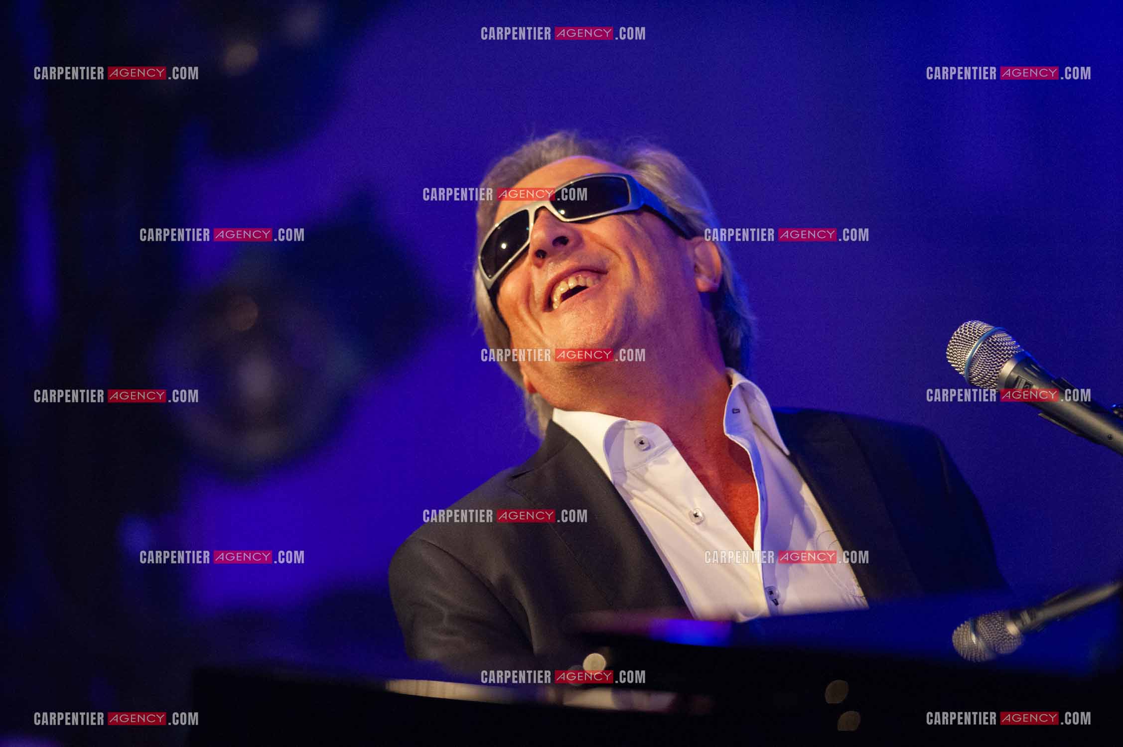 Le chanteur Gilbert Montagné en concert à la salle Gaveau pour trois soirs en 2010.    ( Exclusif )