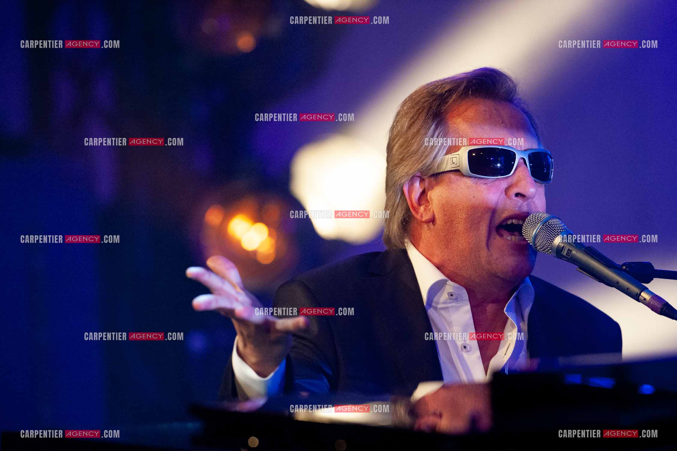 Le chanteur Gilbert Montagné en concert à la salle Gaveau pour trois soirs en 2010.    ( Exclusif )