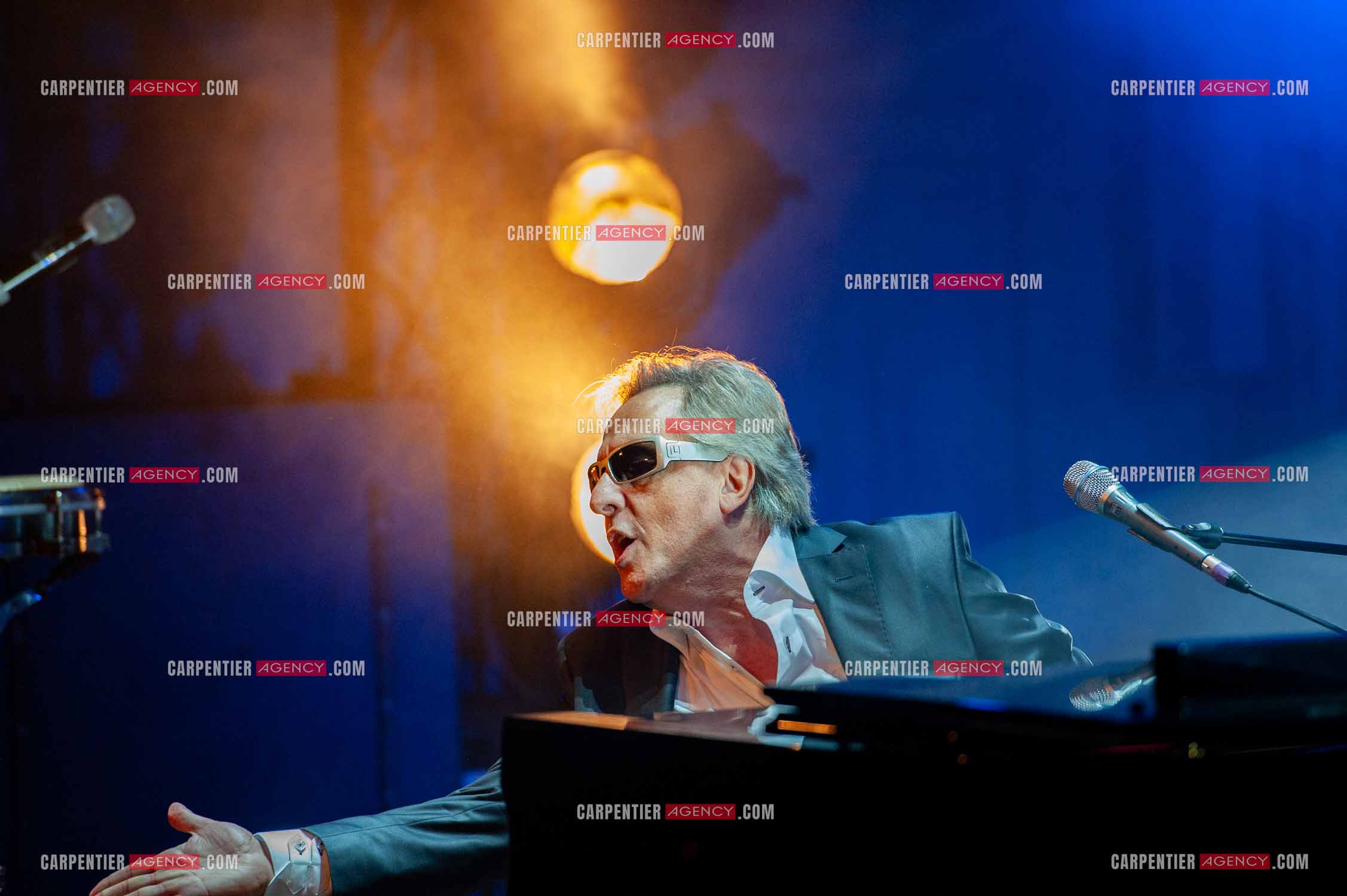 Le chanteur Gilbert Montagné en concert à la salle Gaveau pour trois soirs en 2010.    ( Exclusif )