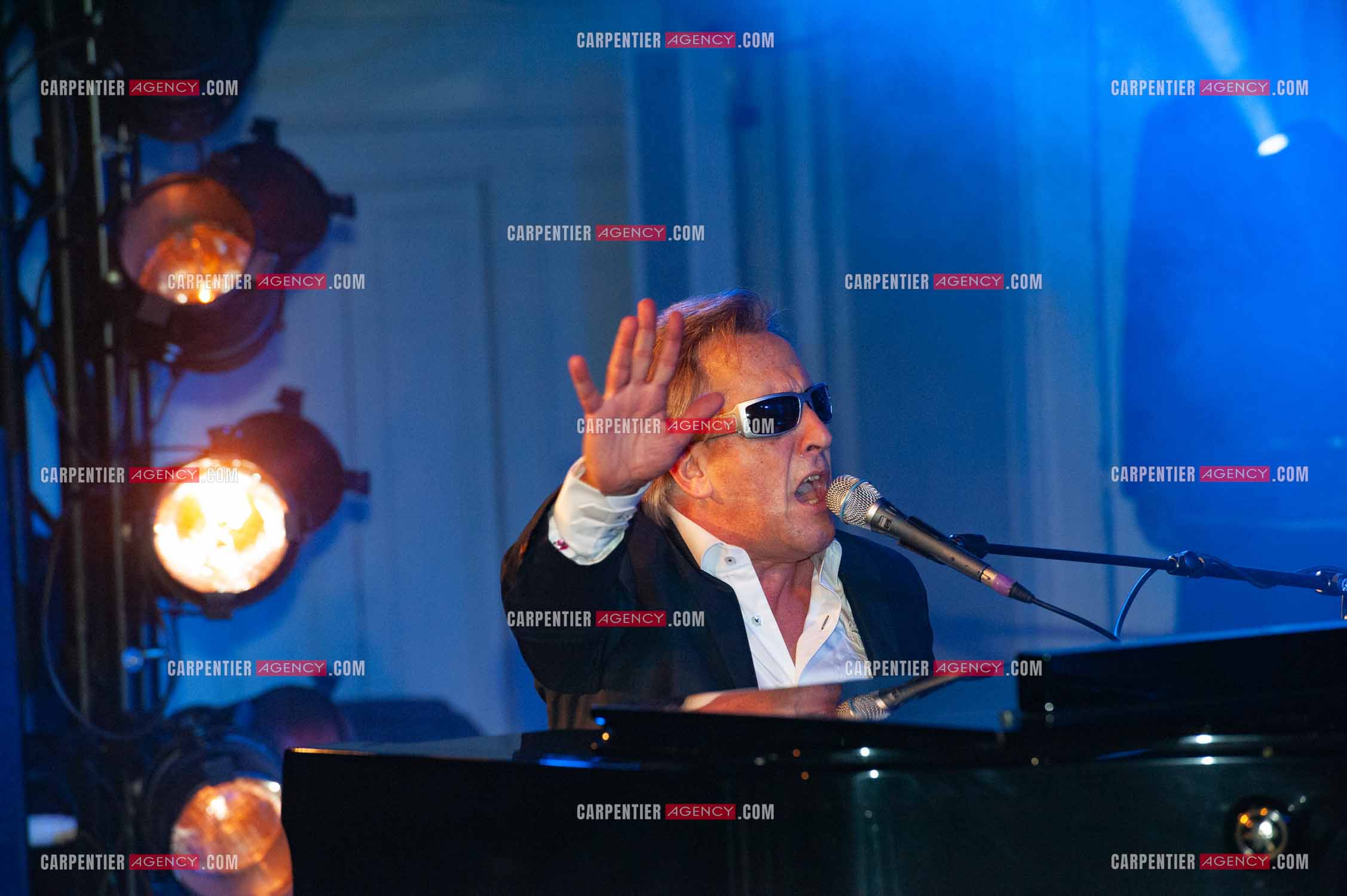 Le chanteur Gilbert Montagné en concert à la salle Gaveau pour trois soirs en 2010.    ( Exclusif )