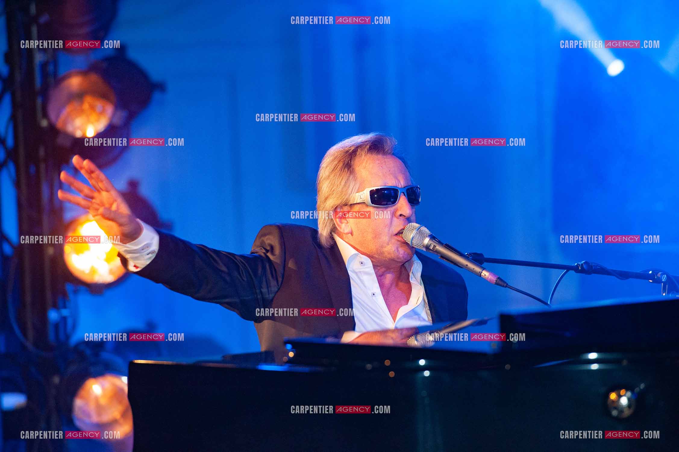 Le chanteur Gilbert Montagné en concert à la salle Gaveau pour trois soirs en 2010.    ( Exclusif )
