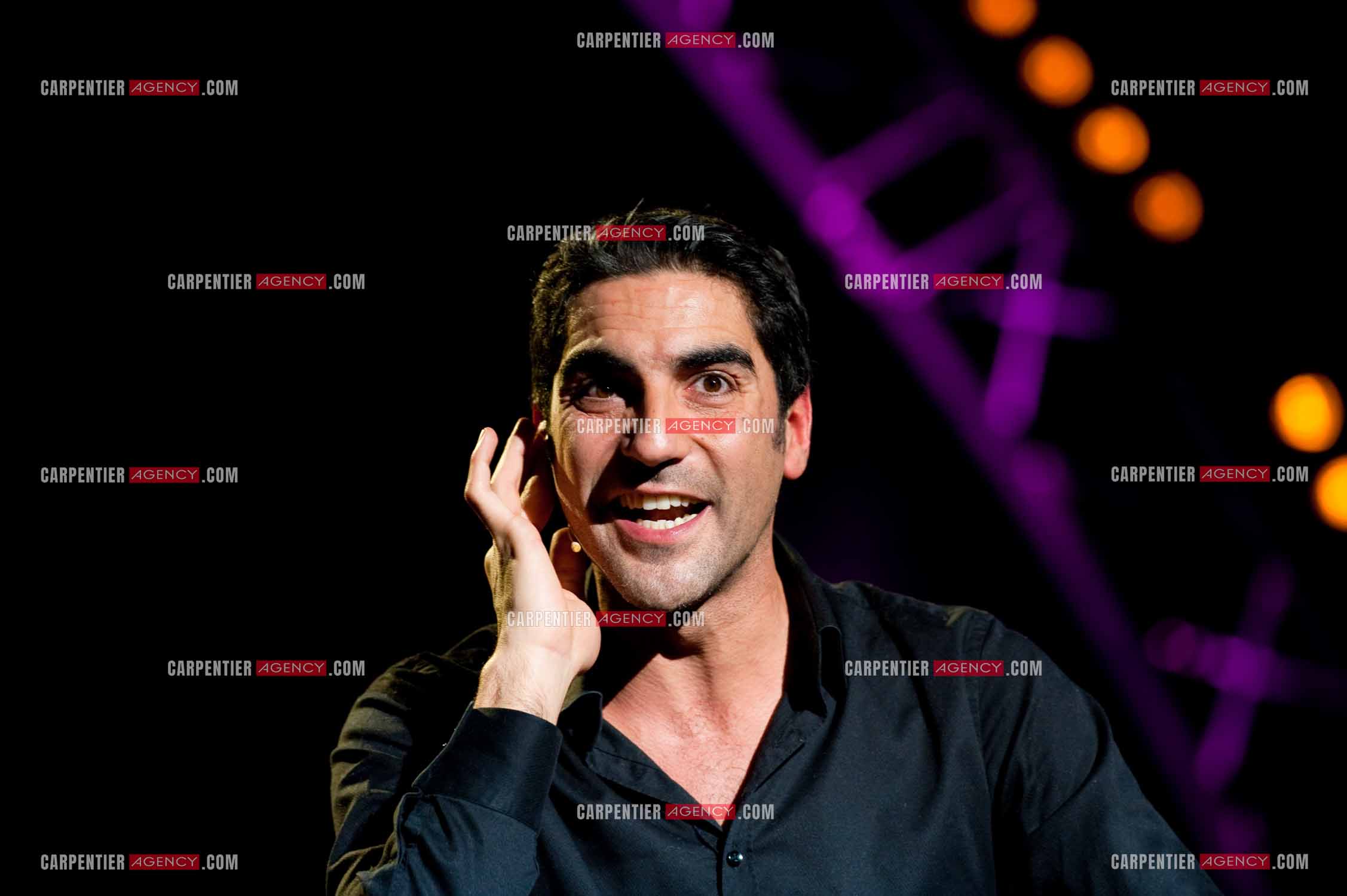 L'humoriste Ary Abittan au Zenith de Paris.   ( Exclusif )