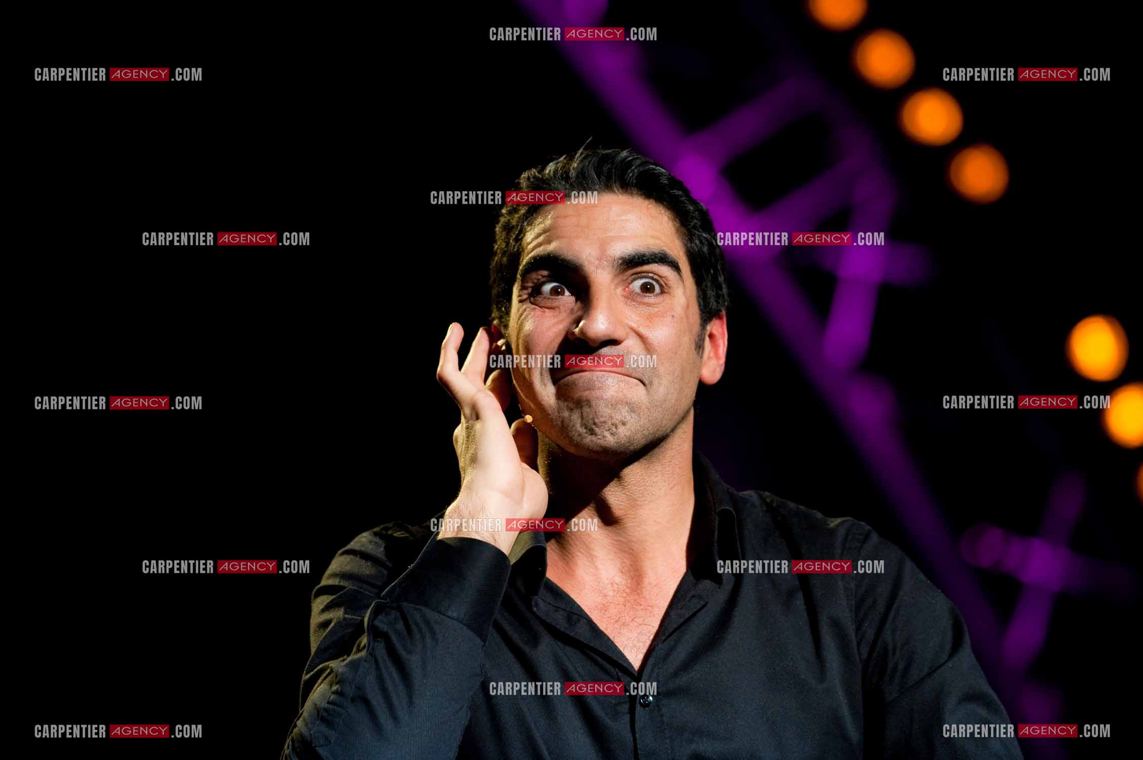 L'humoriste Ary Abittan au Zenith de Paris.   ( Exclusif )