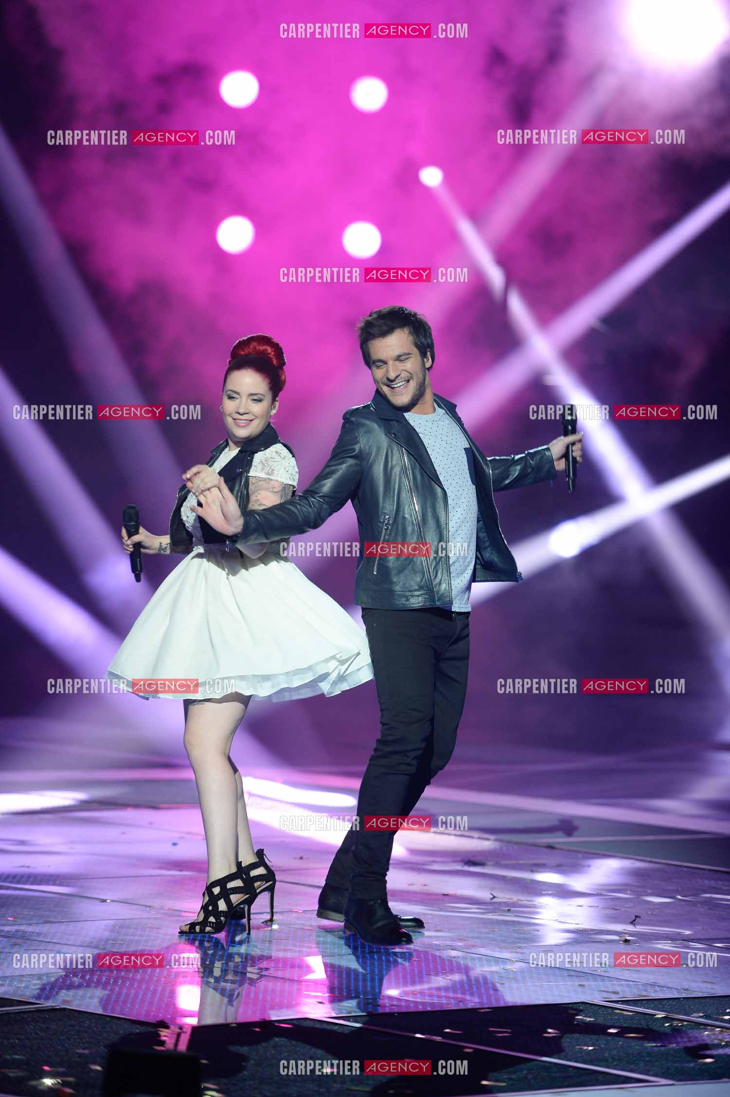 Le chanteur Amir en tant que candidat à l'émission The Voice en 2014. Amir Haddad et Manon Trinquier interprètent un duo du titre “ The Time of My Life “ pour la demi-finale.     ( Exclusif )
