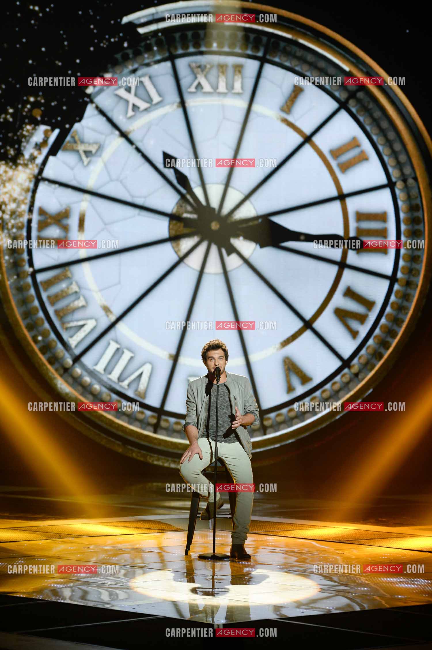Le chanteur Amir en tant que candidat à l'émission The Voice en 2014.