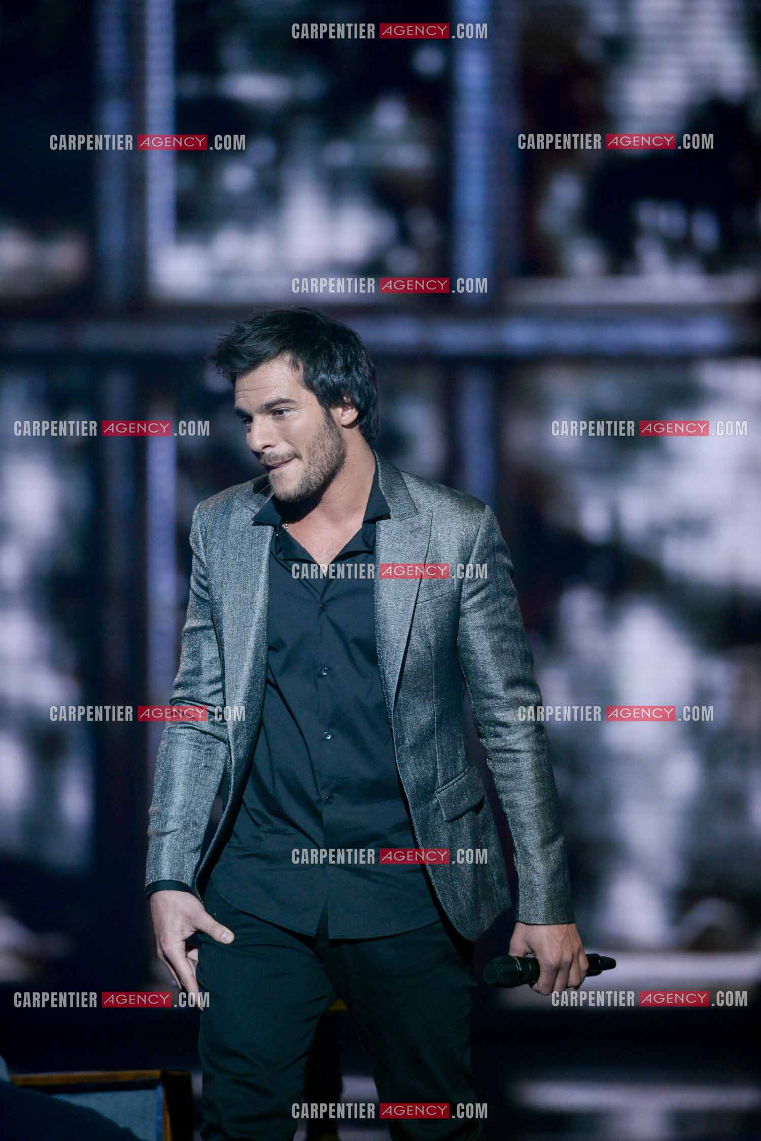 Le chanteur Amir en tant que candidat à l'émission The Voice en 2014.