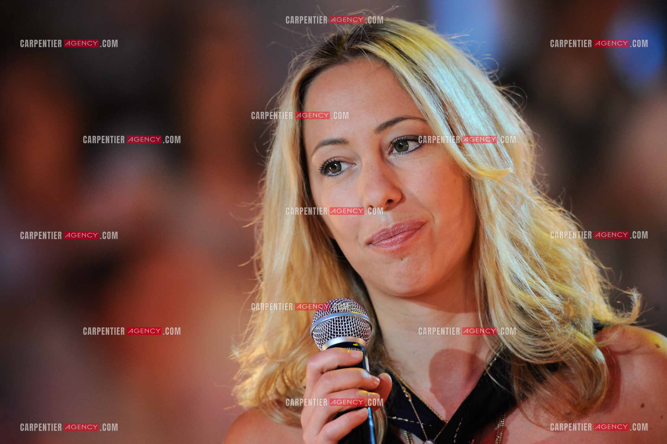 Amélie  ADAMO, fille du chanteur Salvatore Adamo  lors du Télé Vie à Bruxelles en 2011.   ( Exclusif )
