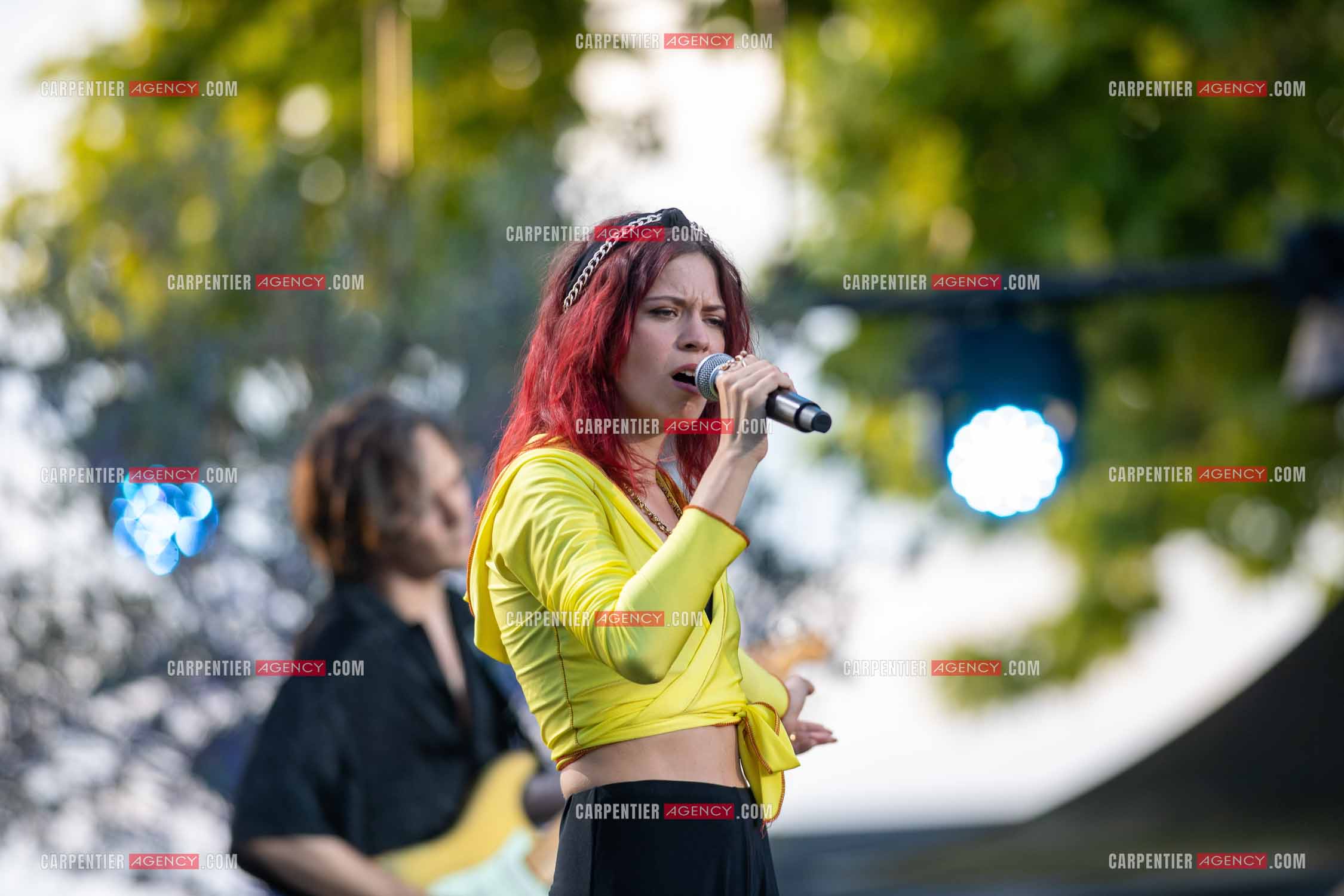 Les Estivales de Culturebox à Montpellier rassemblant plusieurs artistes sur 5 jours pour un concert devant 1000 personnes environ chaque soir. En nouveau talent, la chanteuse Alice Vannoorenberghe ou Alice Vanor dite Alice et Moi.      ( Exclusif )
