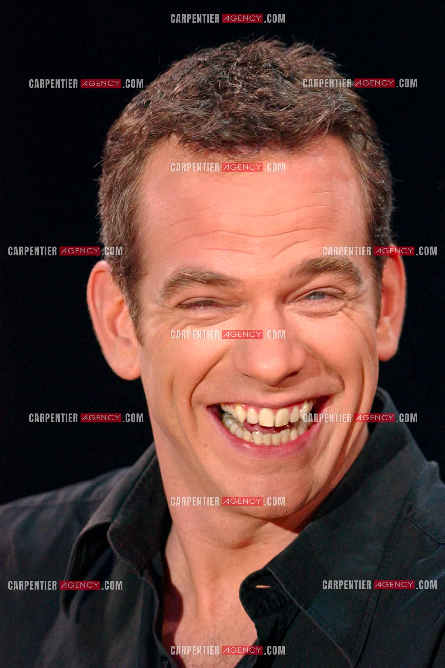 Portrait du chanteur Garou.  ( Exclusif )